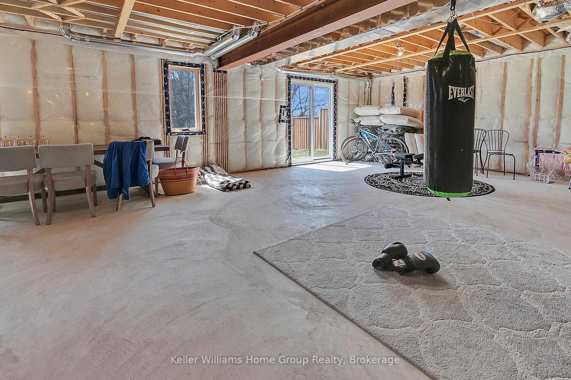 Photo 44 of 585 Doonwoods Crescent, Kitchener — HOMEH