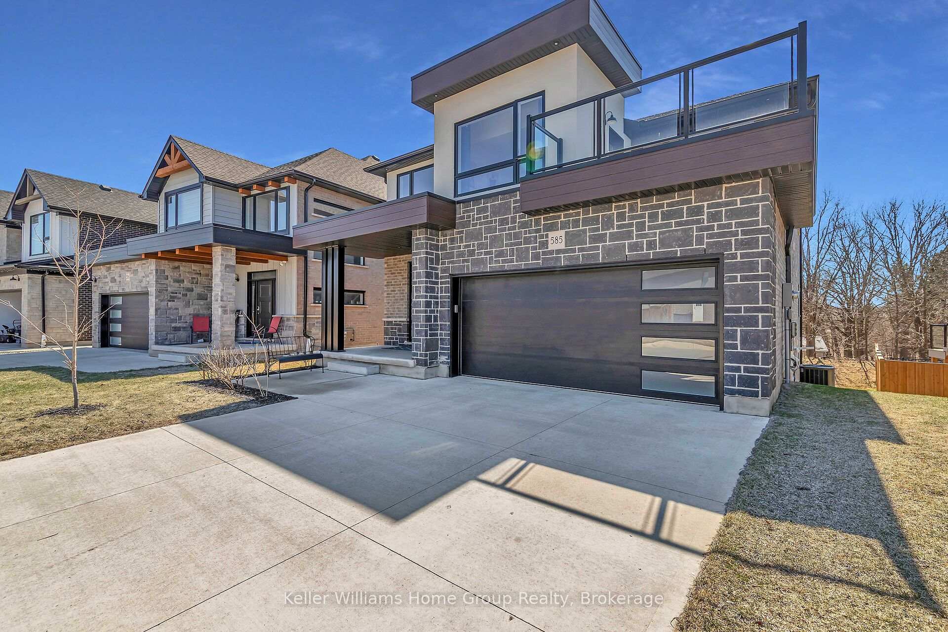 Photo 47 of 585 Doonwoods Crescent, Kitchener — HOMEH