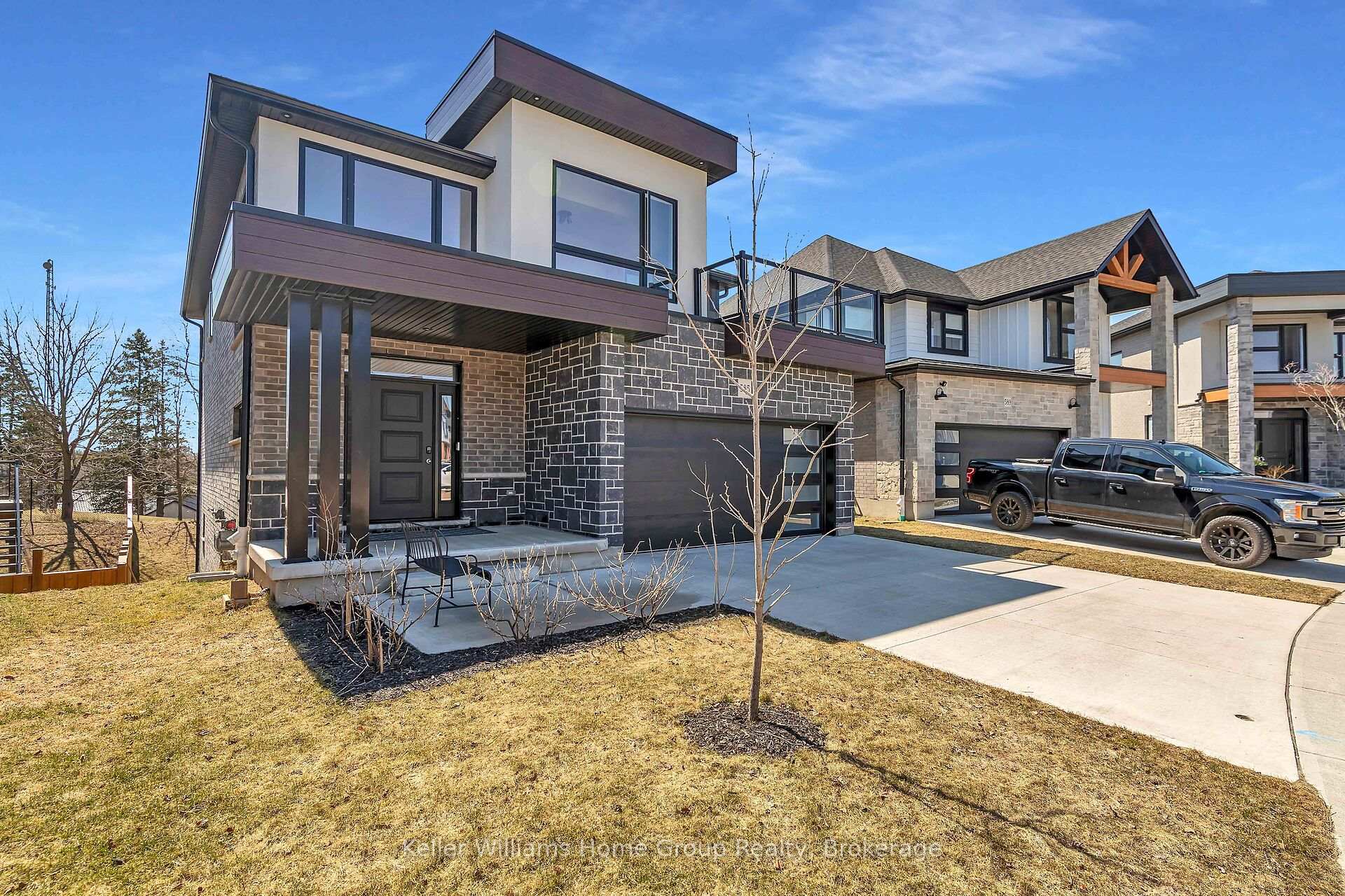 Photo 50 of 585 Doonwoods Crescent, Kitchener — HOMEH