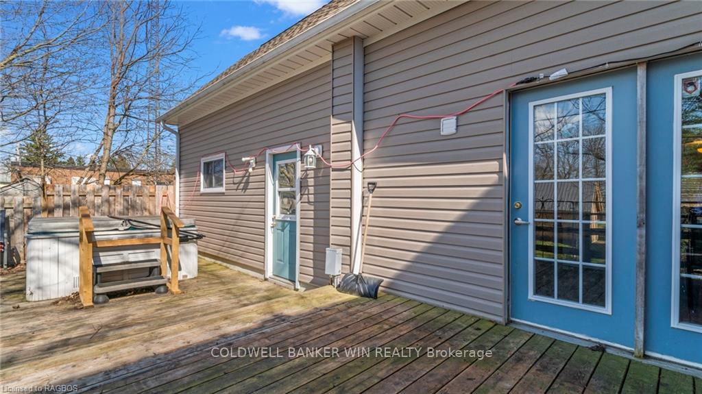 Photo 42 of 46 Elora Street N, Minto — HOMEH