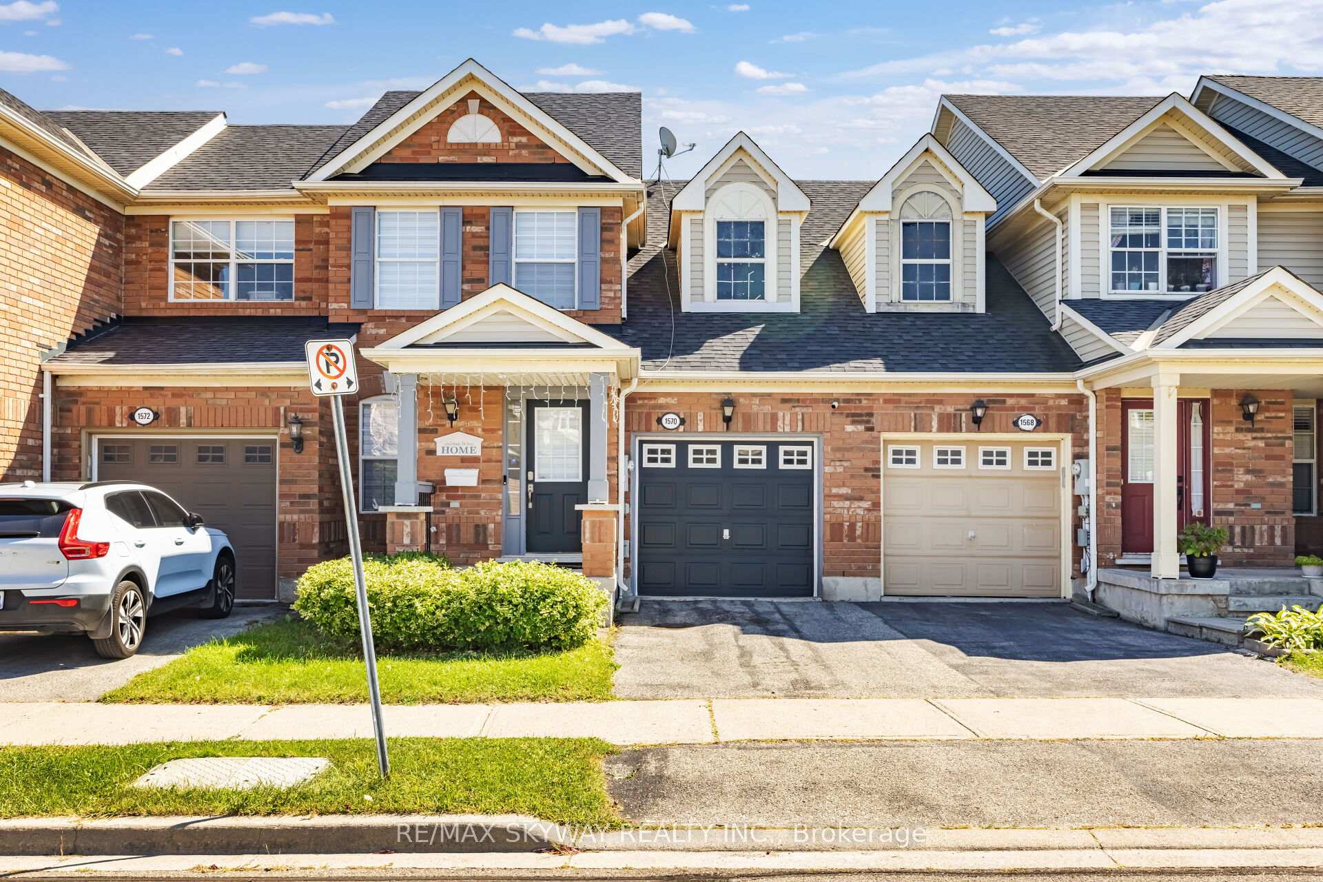 Photo 3 of 1570 Cartwright Crescent, Milton, Clarke — HOMEH
