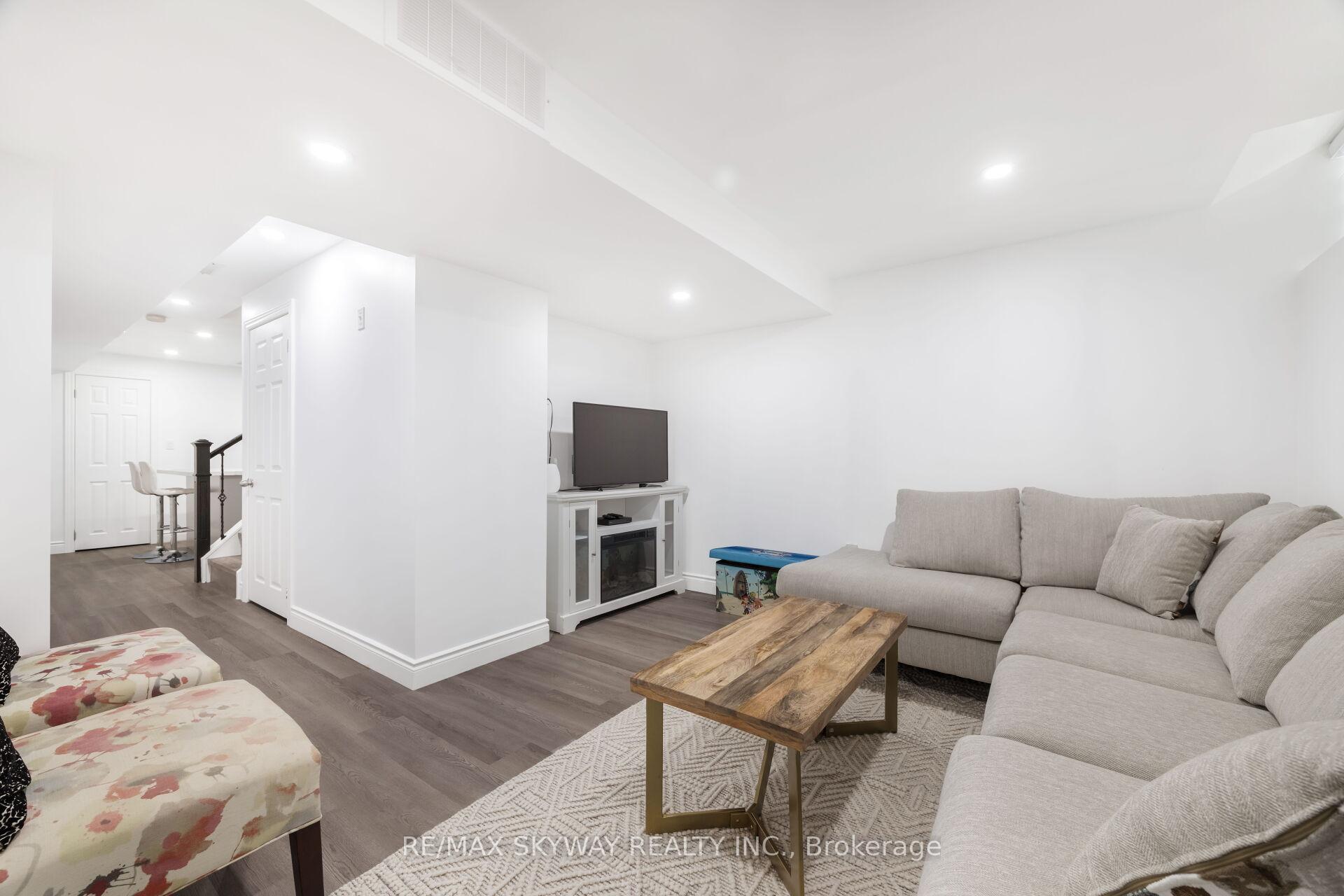 Photo 42 of 1570 Cartwright Crescent, Milton, Clarke — HOMEH