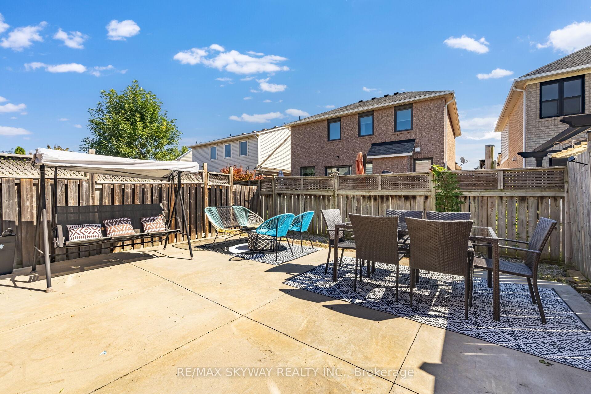 Photo 46 of 1570 Cartwright Crescent, Milton, Clarke — HOMEH