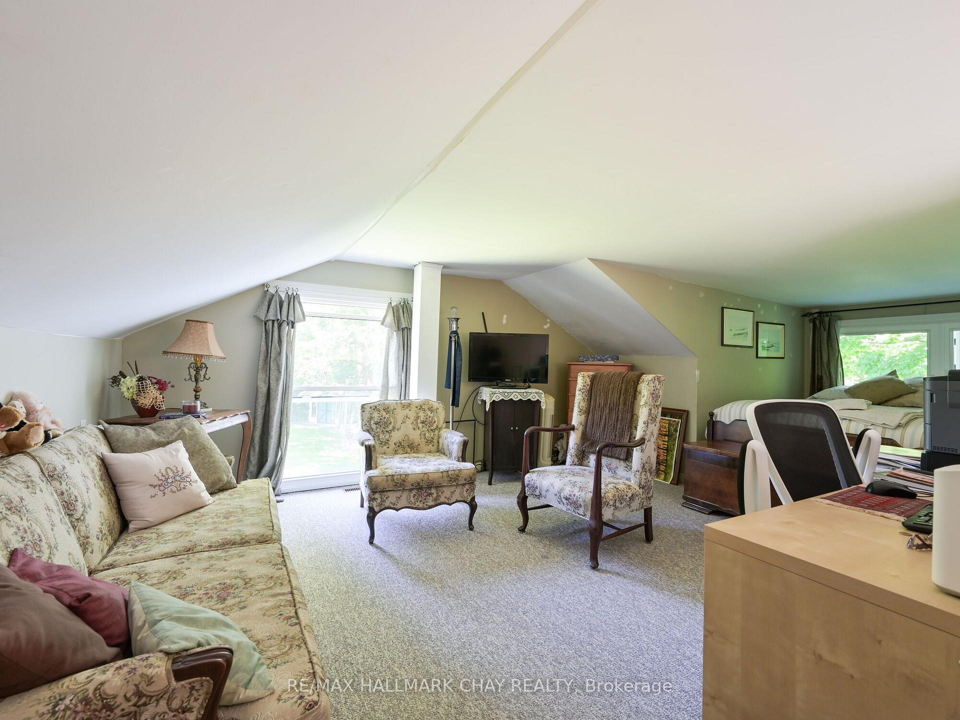 Photo 17 of 9705 County 93 Road, Midland — HOMEH