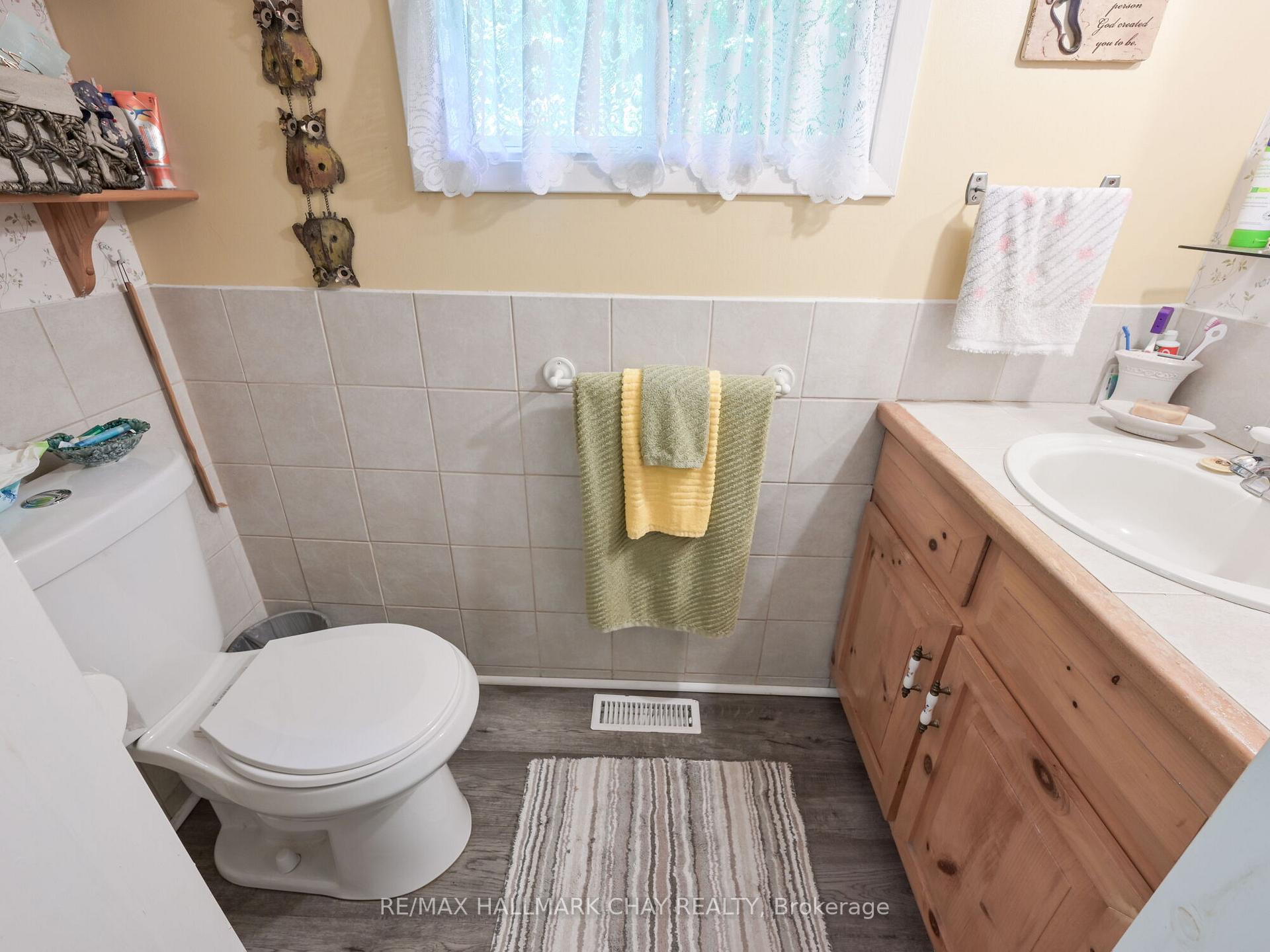 Photo 19 of 9705 County 93 Road, Midland — HOMEH