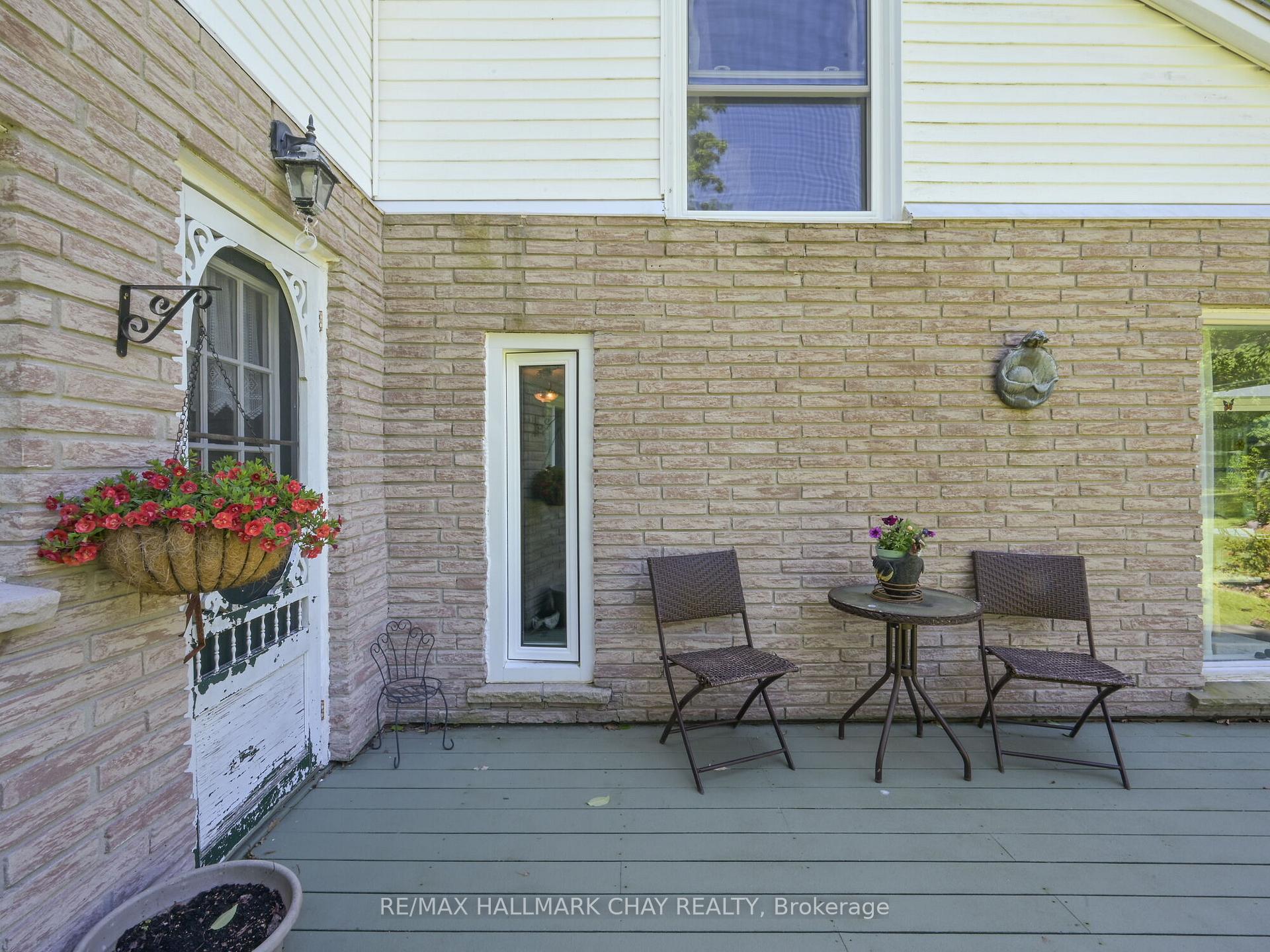 Photo 23 of 9705 County 93 Road, Midland — HOMEH