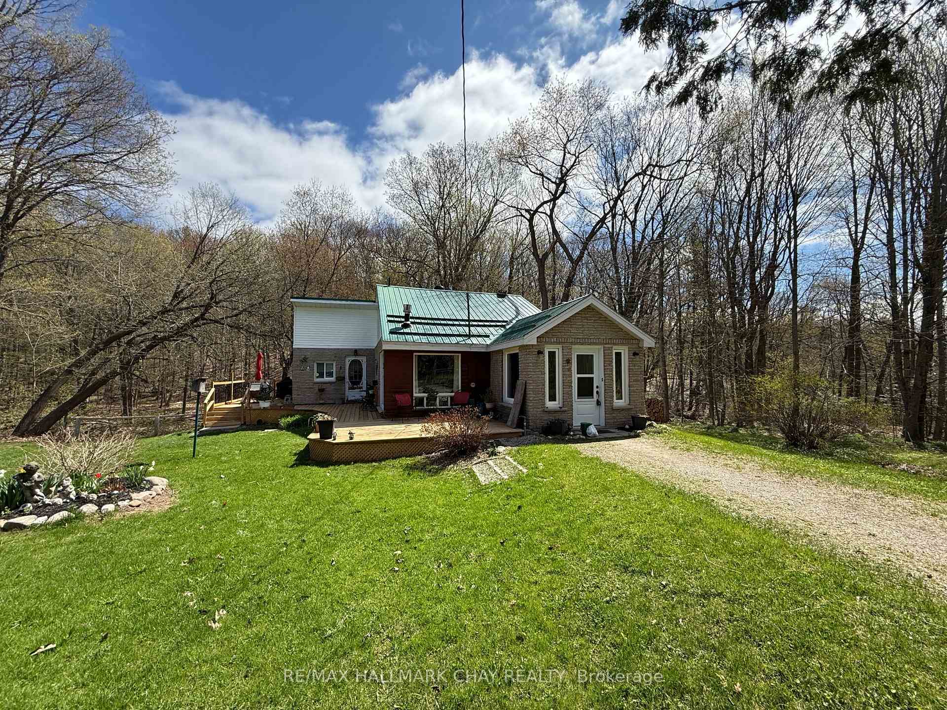 Photo 42 of 9705 County 93 Road, Midland — HOMEH