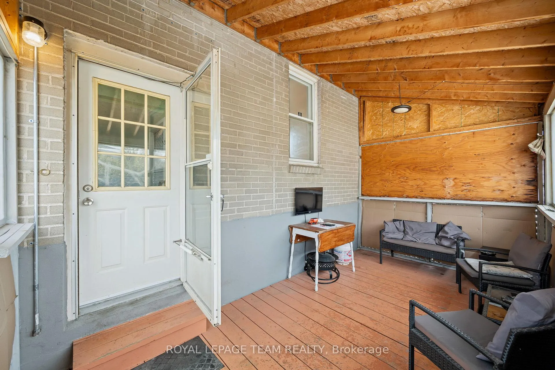 Photo 35 of 1123 Secord Avenue, Ottawa, Billings Bridge — HOMEH