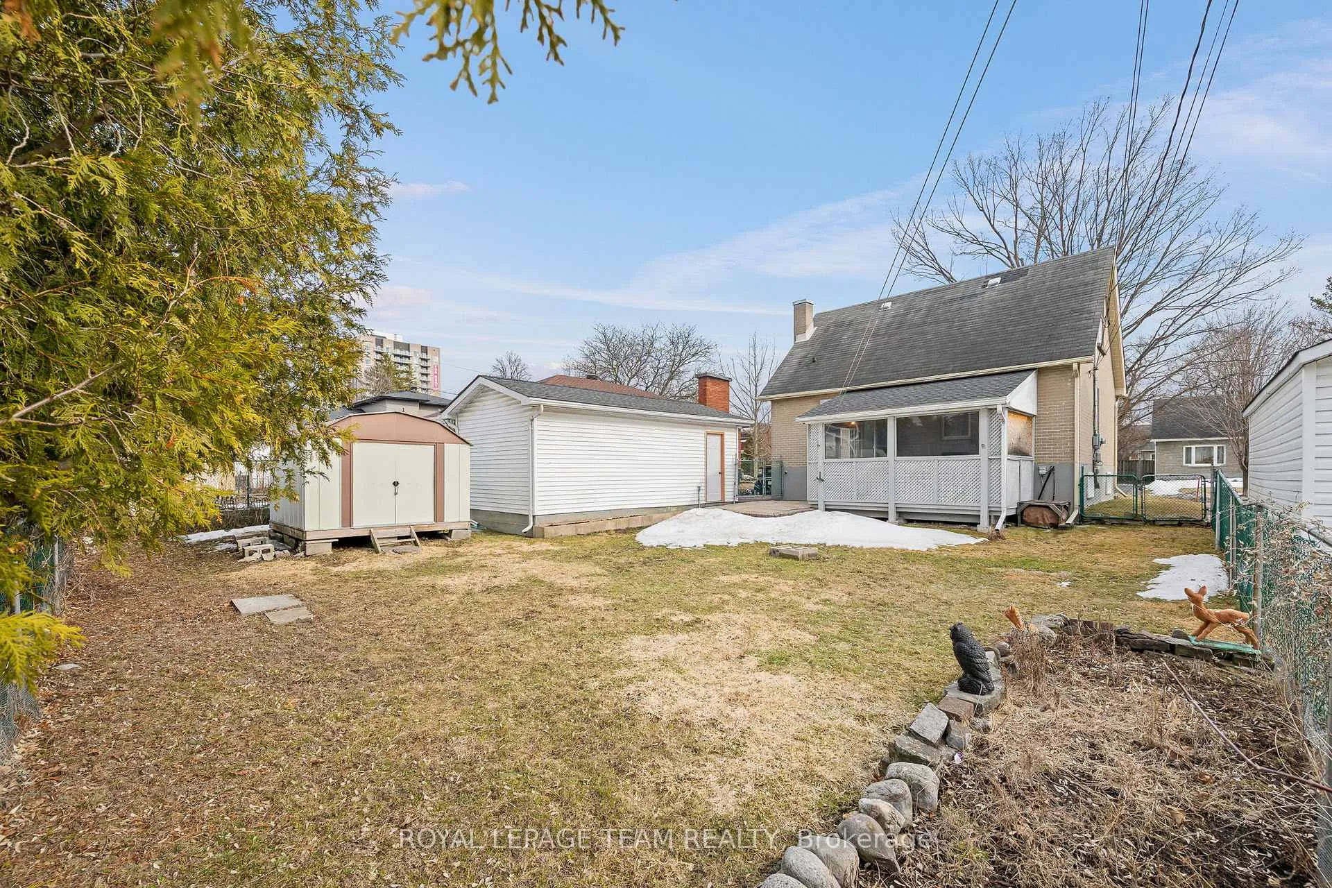 Photo 39 of 1123 Secord Avenue, Ottawa, Billings Bridge — HOMEH