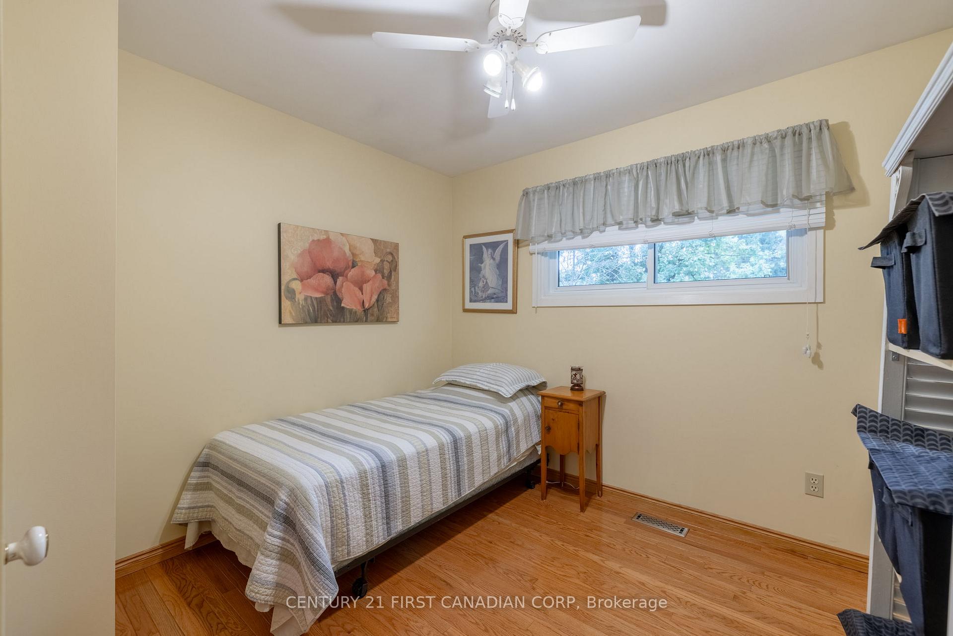 Photo 18 of 7 Currie Court, Middlesex Centre, Poplar Hill — HOMEH