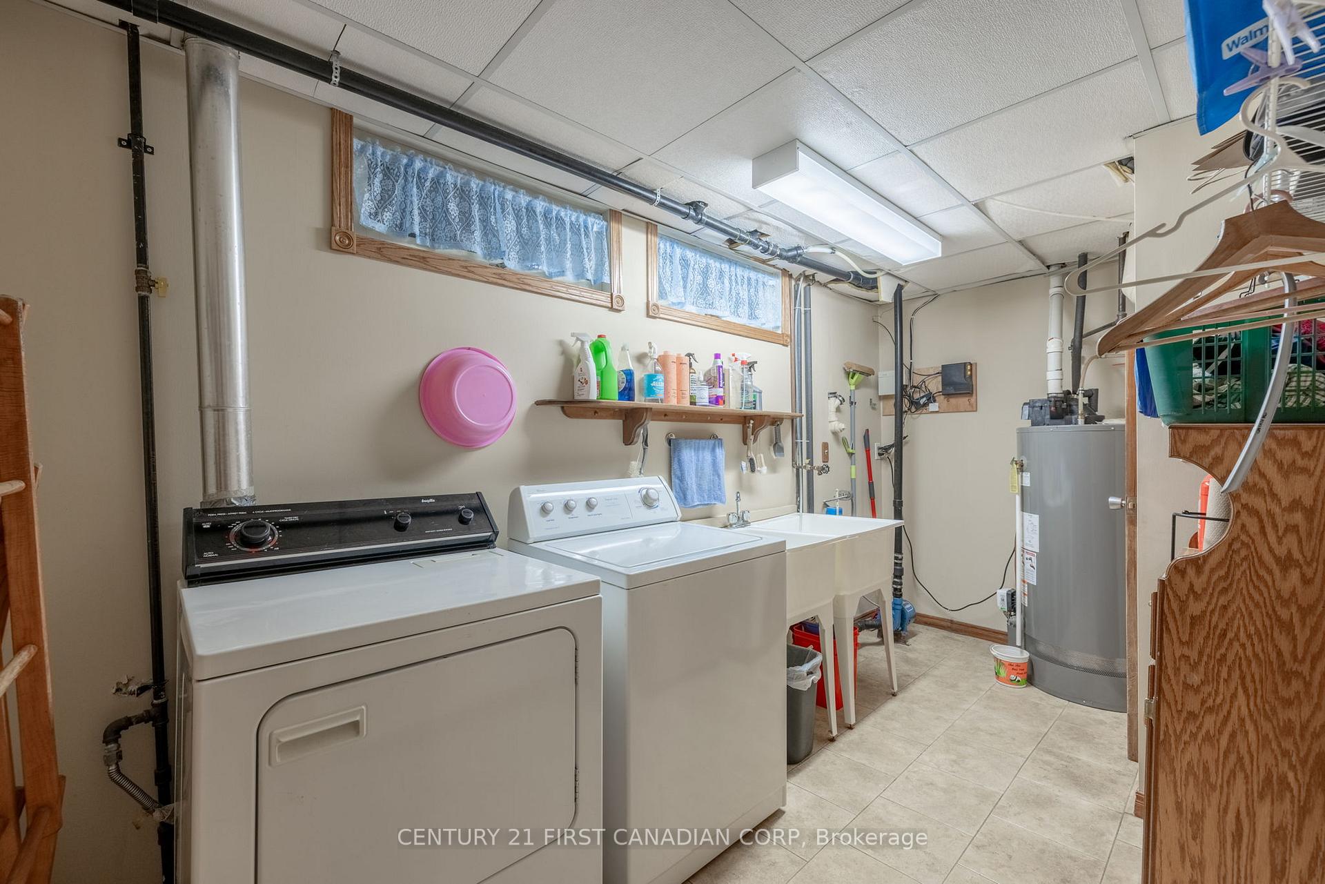 Photo 22 of 7 Currie Court, Middlesex Centre, Poplar Hill — HOMEH
