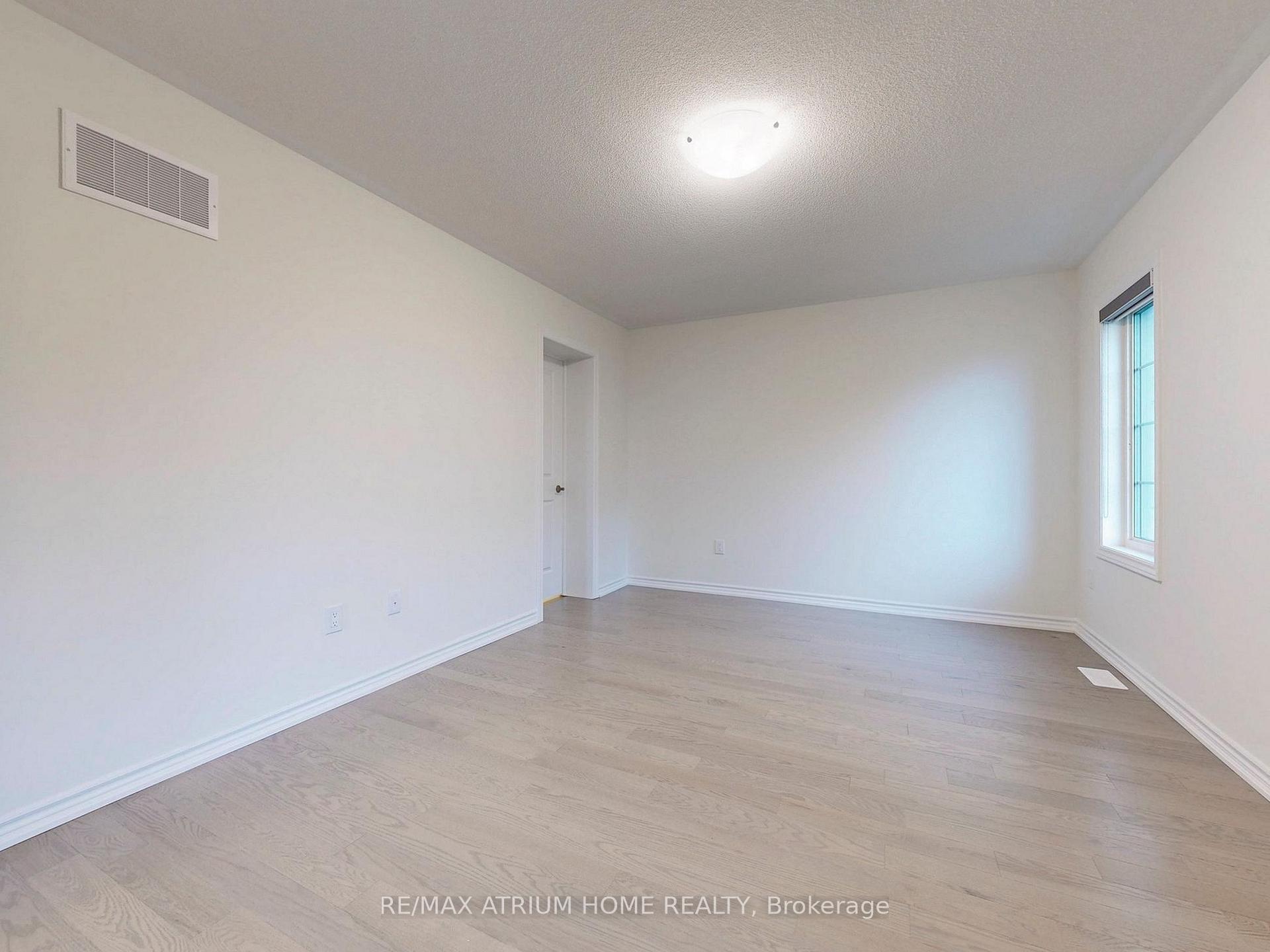 Photo 23 of 79 Therma Crescent, Markham, Victoria Square — HOMEH