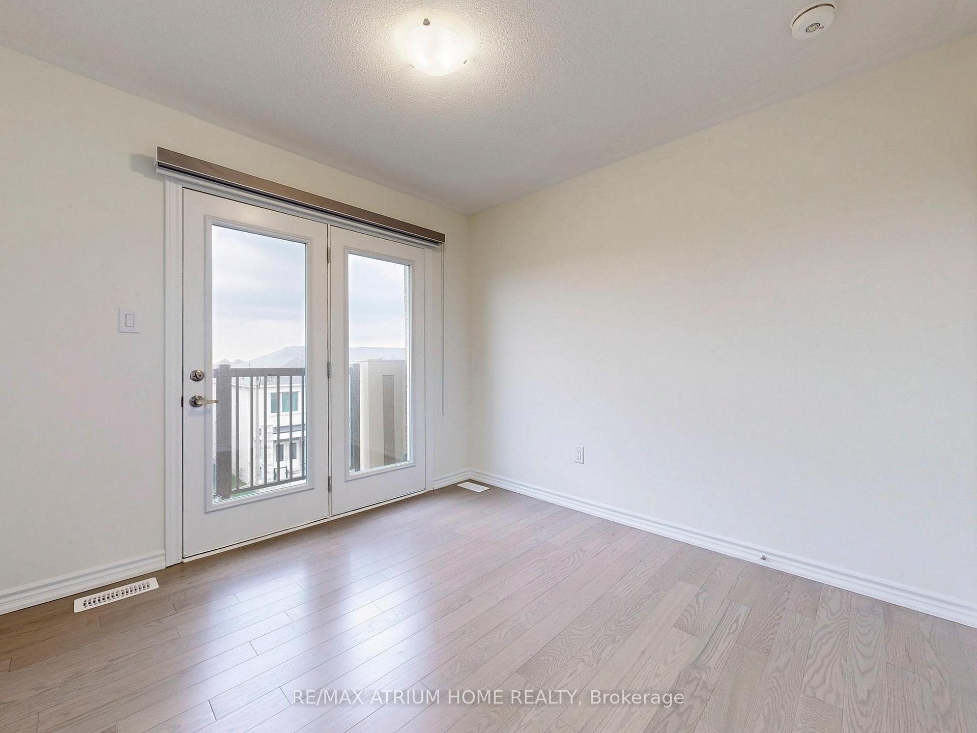 Photo 28 of 79 Therma Crescent, Markham, Victoria Square — HOMEH