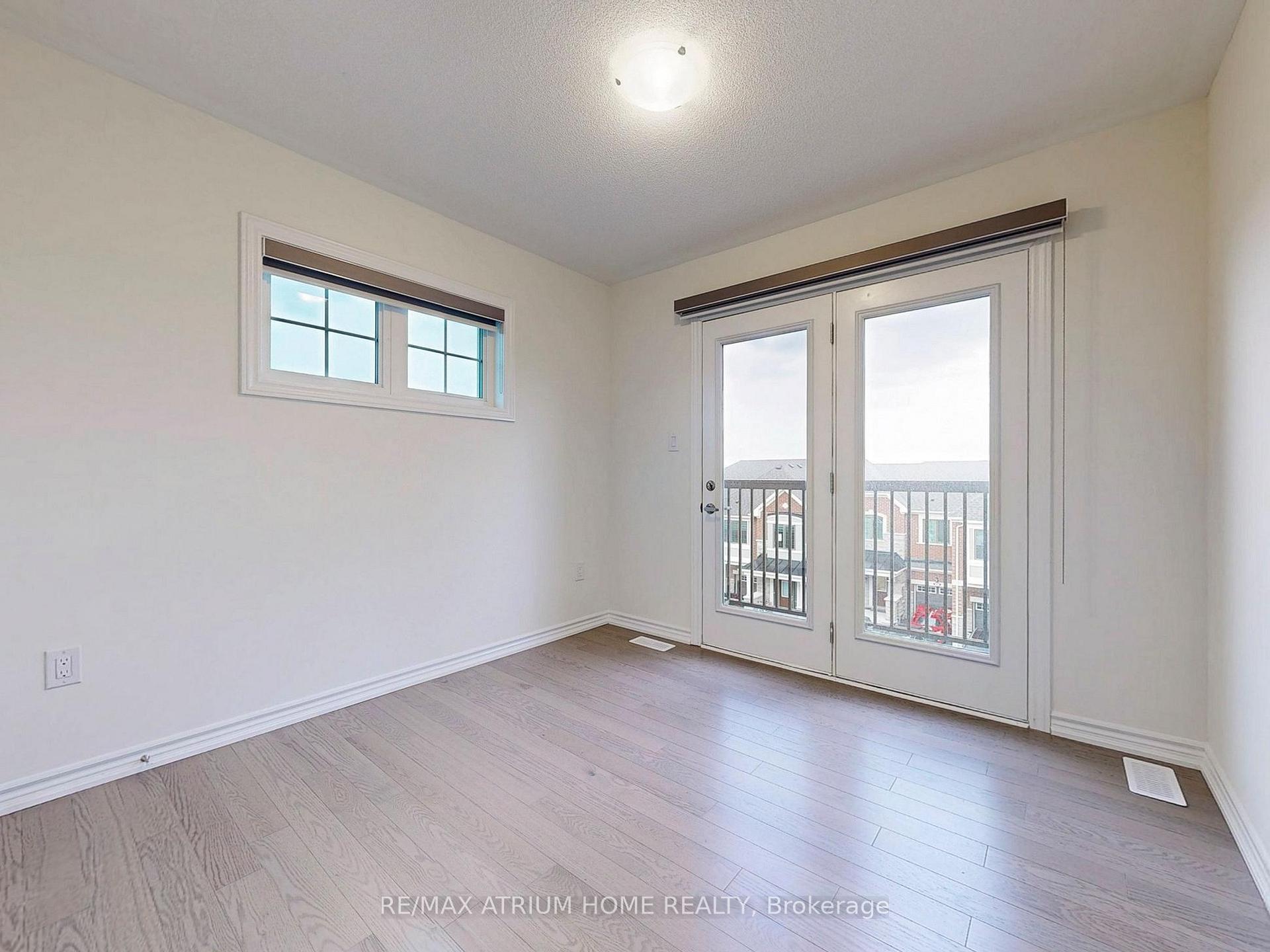 Photo 30 of 79 Therma Crescent, Markham, Victoria Square — HOMEH