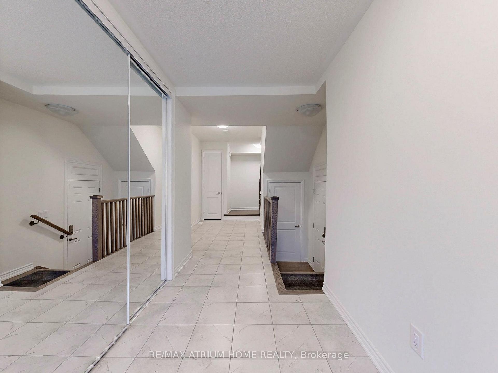 Photo 38 of 79 Therma Crescent, Markham, Victoria Square — HOMEH