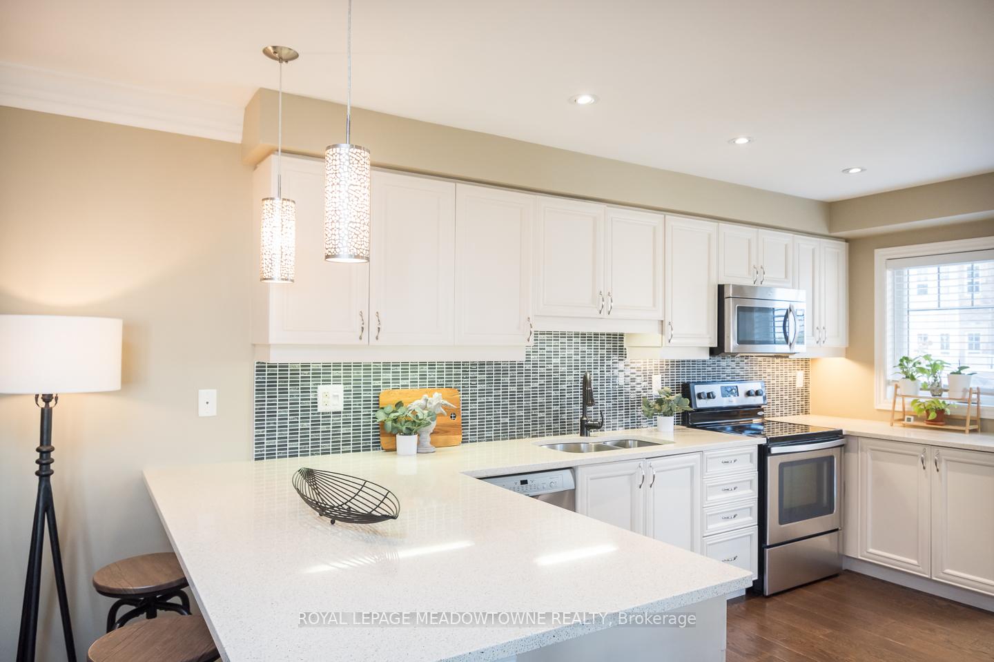 Photo 2 of 961 Nadalin Heights, Milton, Willmott — HOMEH