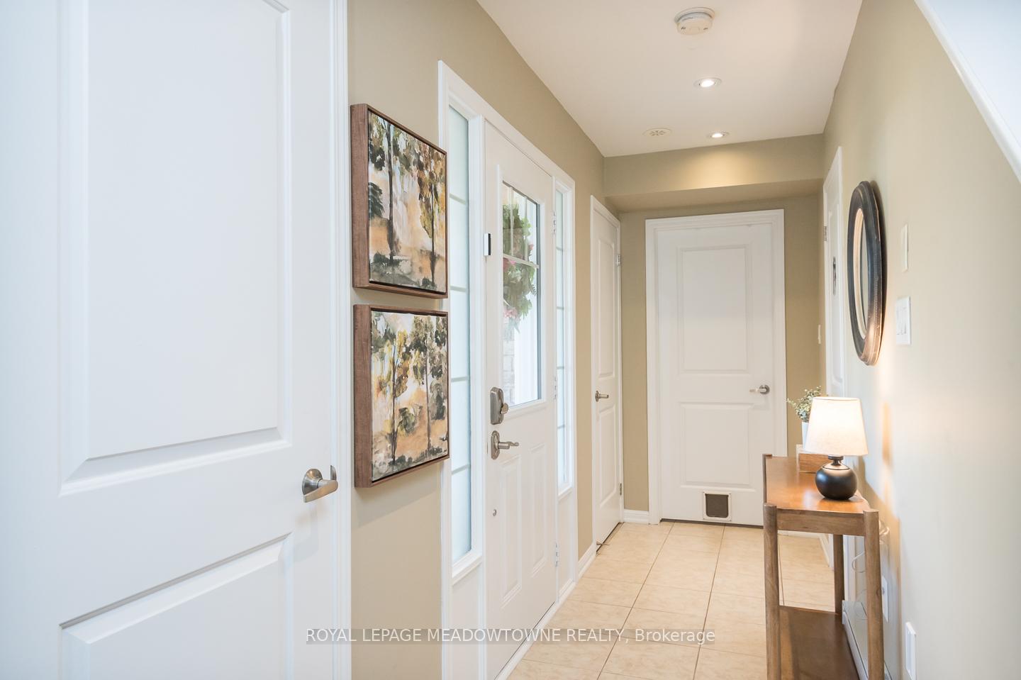 Photo 3 of 961 Nadalin Heights, Milton, Willmott — HOMEH