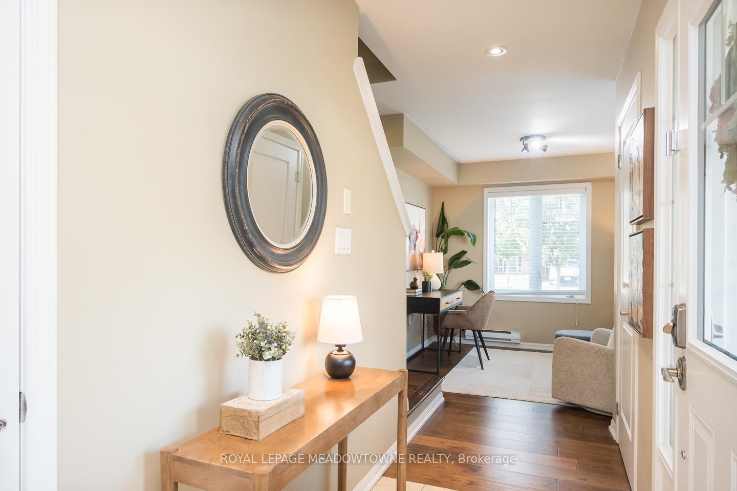 Photo 4 of 961 Nadalin Heights, Milton, Willmott — HOMEH