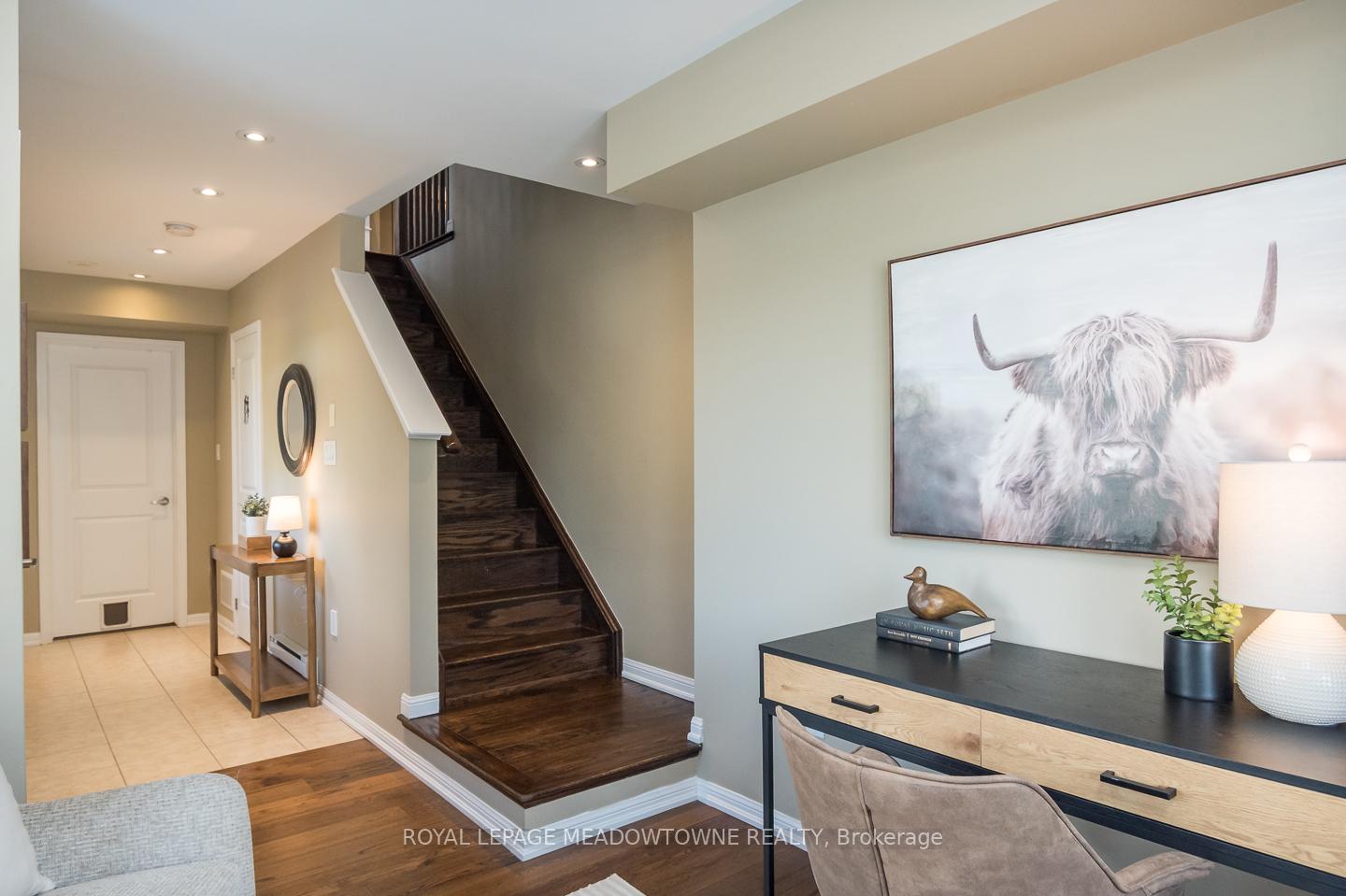 Photo 6 of 961 Nadalin Heights, Milton, Willmott — HOMEH