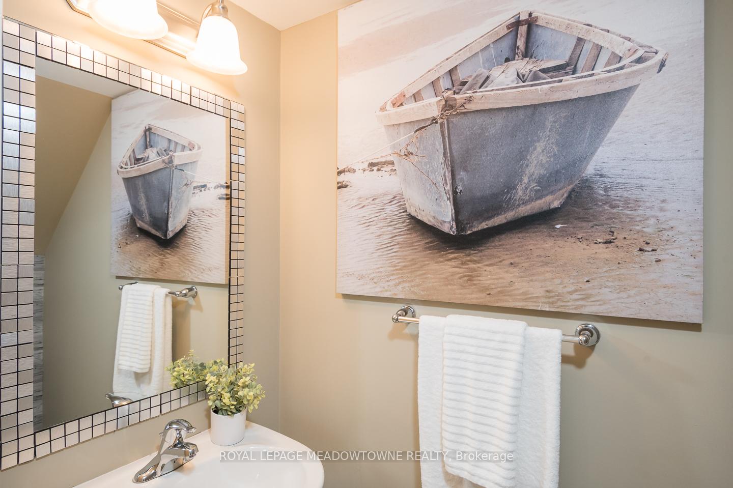 Photo 7 of 961 Nadalin Heights, Milton, Willmott — HOMEH