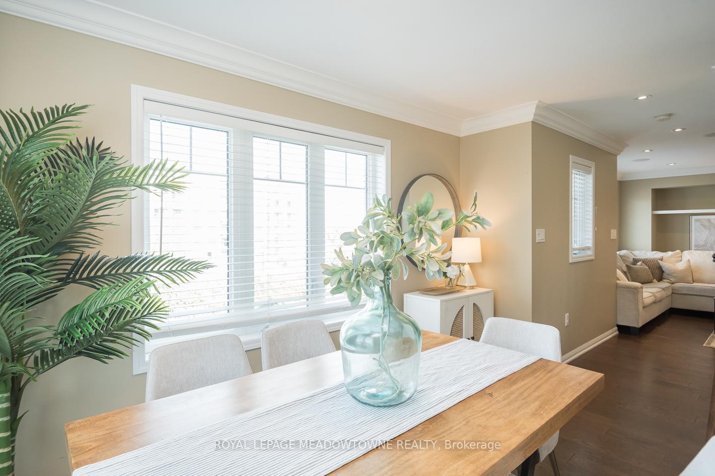 Photo 16 of 961 Nadalin Heights, Milton, Willmott — HOMEH