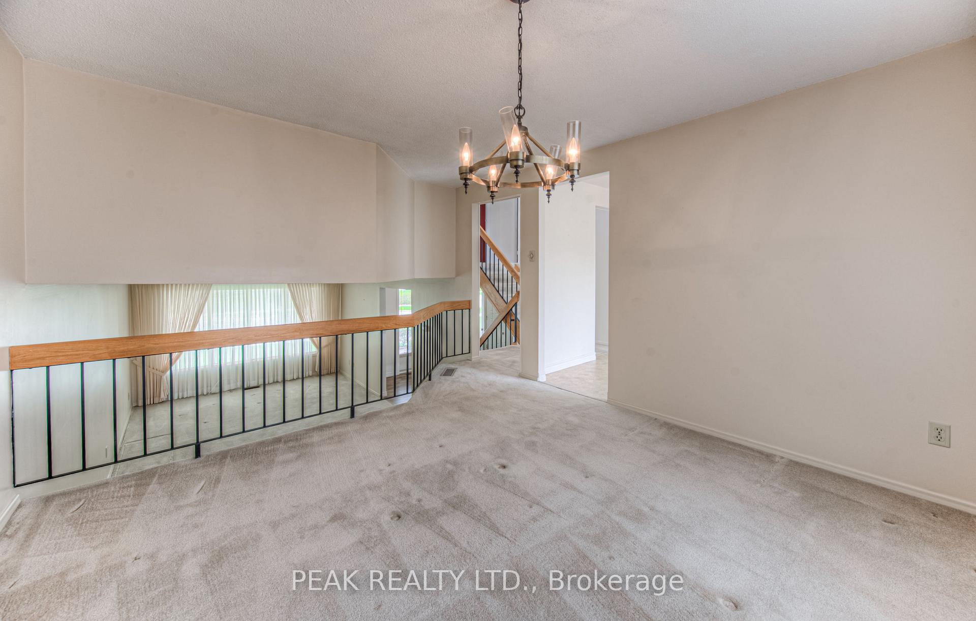 Photo 23 of 101 Blackwell Drive, Kitchener — HOMEH