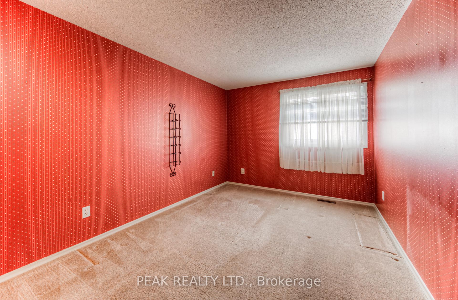 Photo 25 of 101 Blackwell Drive, Kitchener — HOMEH