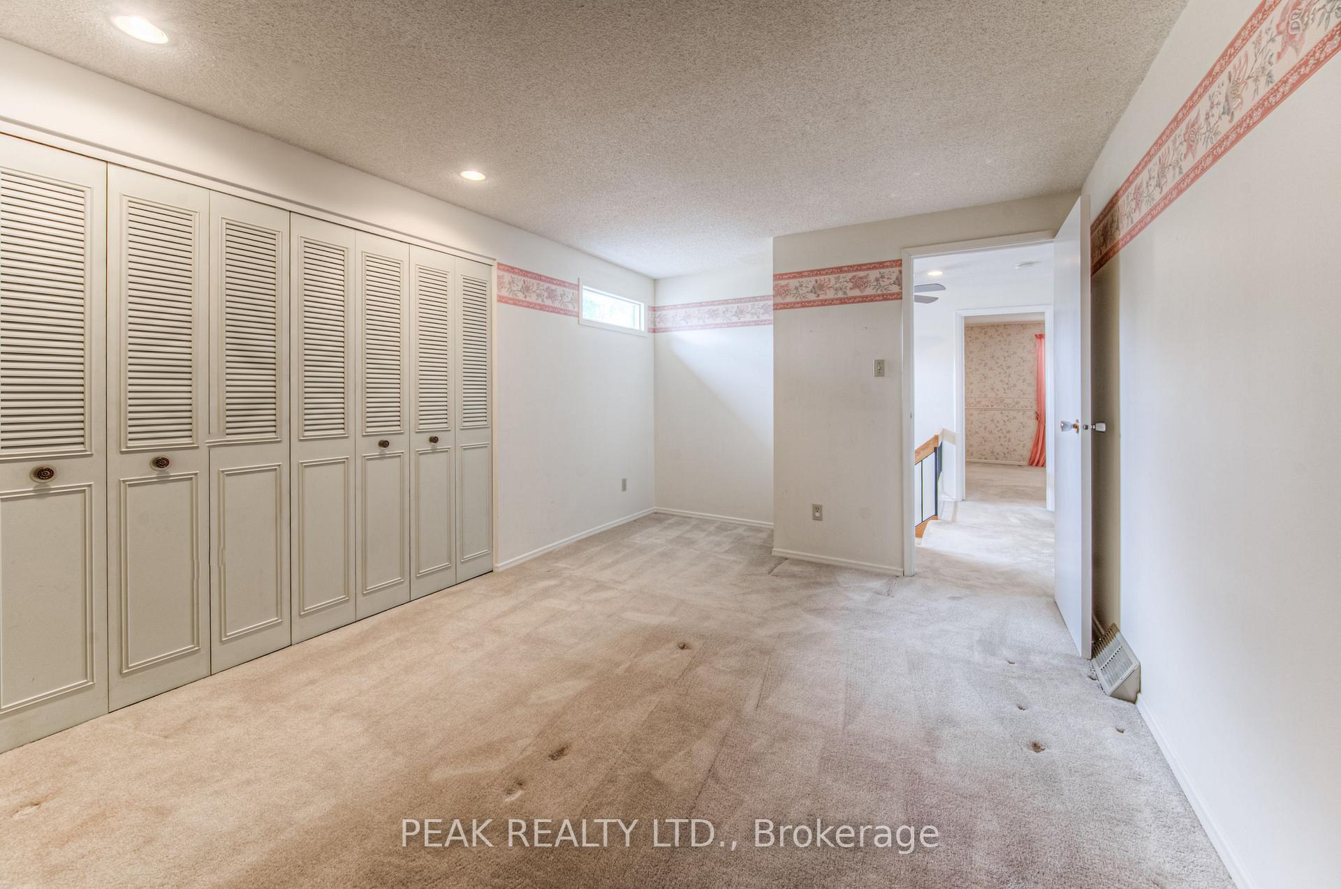 Photo 29 of 101 Blackwell Drive, Kitchener — HOMEH