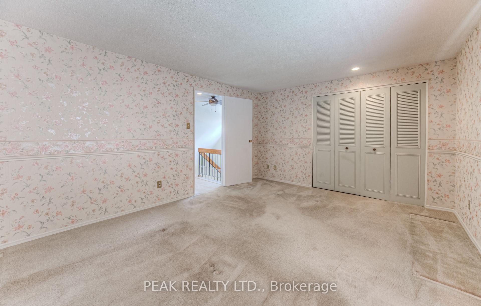 Photo 33 of 101 Blackwell Drive, Kitchener — HOMEH
