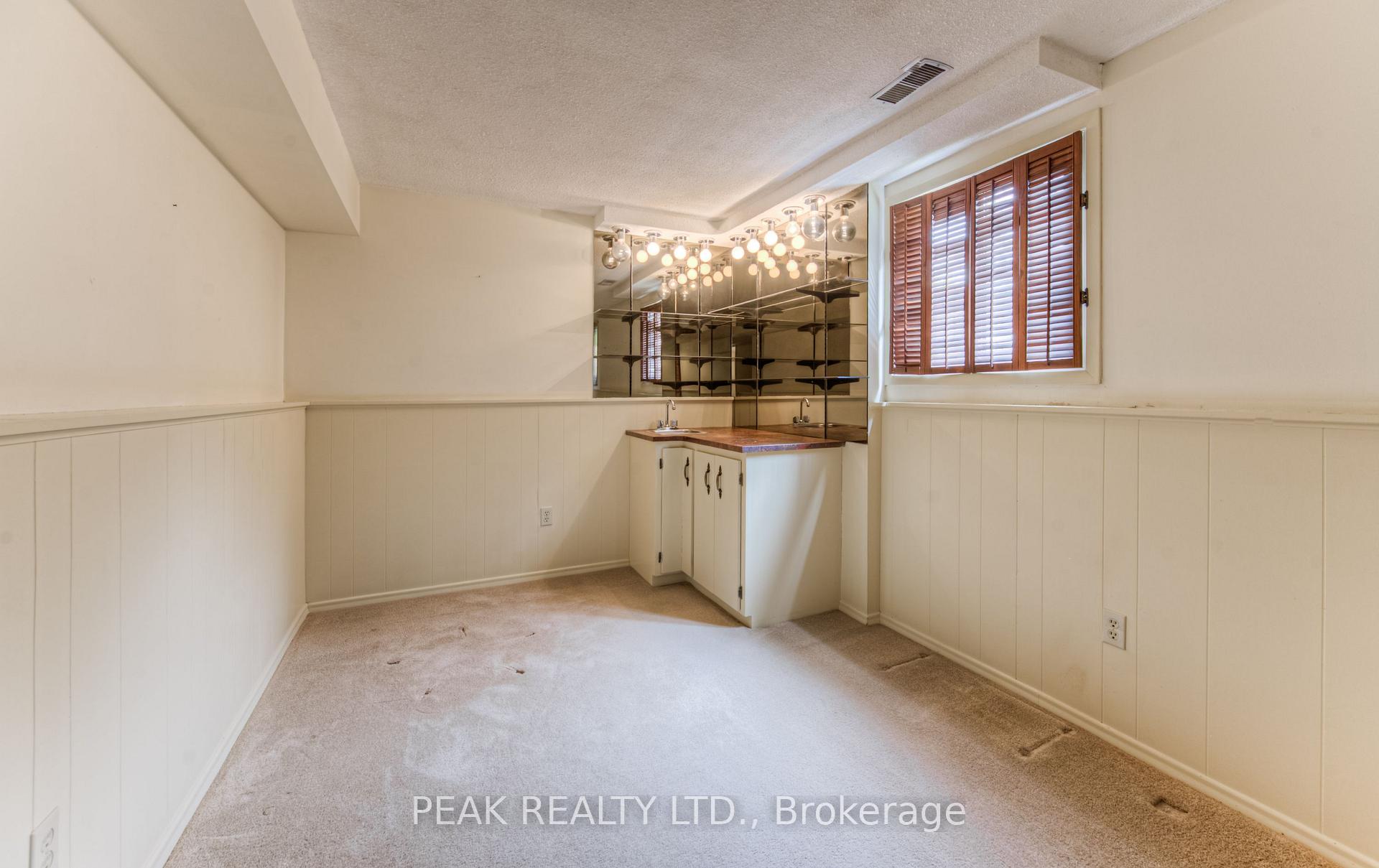 Photo 36 of 101 Blackwell Drive, Kitchener — HOMEH