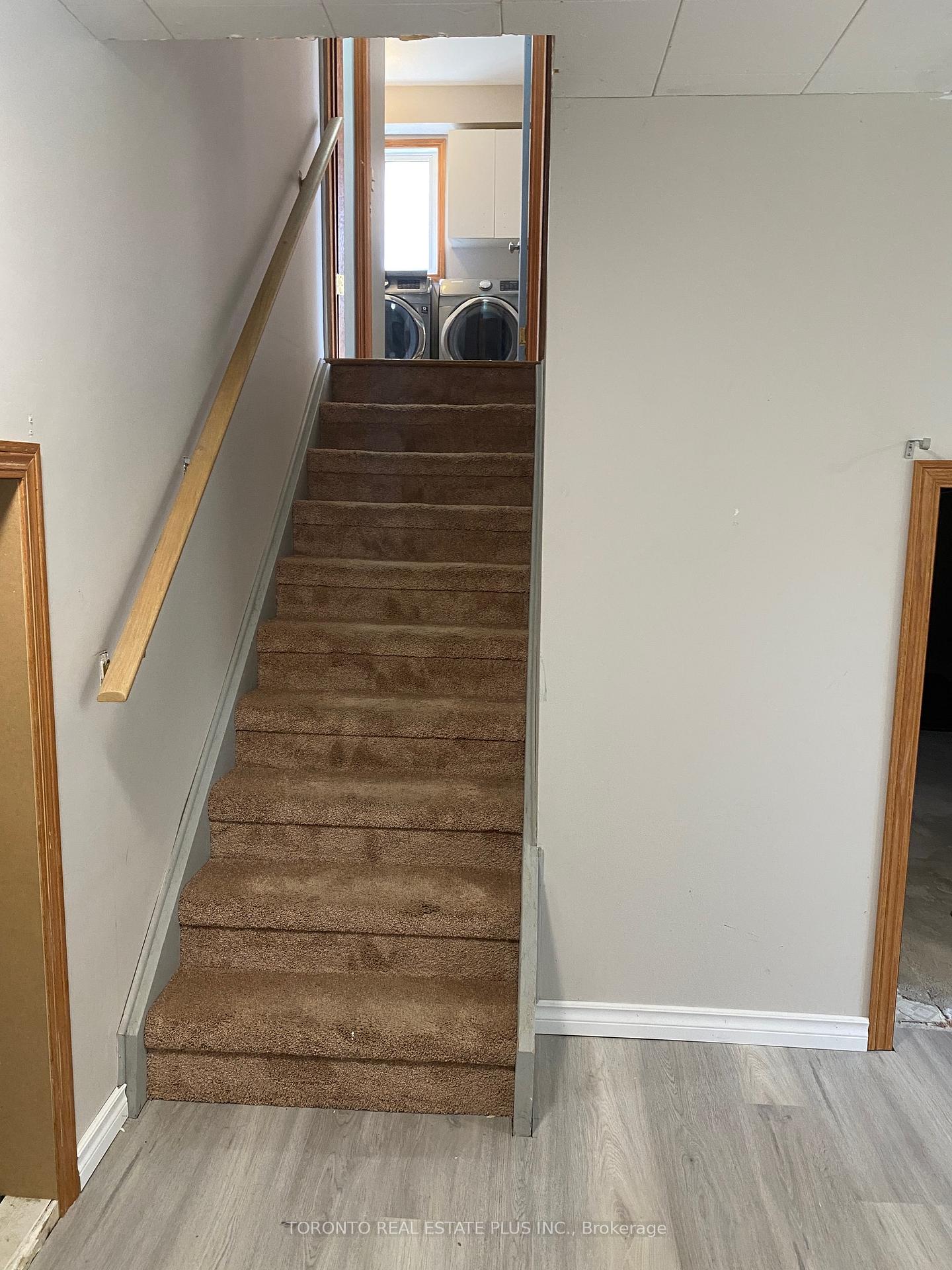 Photo 36 of 823 Brandy Court, Kingston, East Gardiners Rd — HOMEH