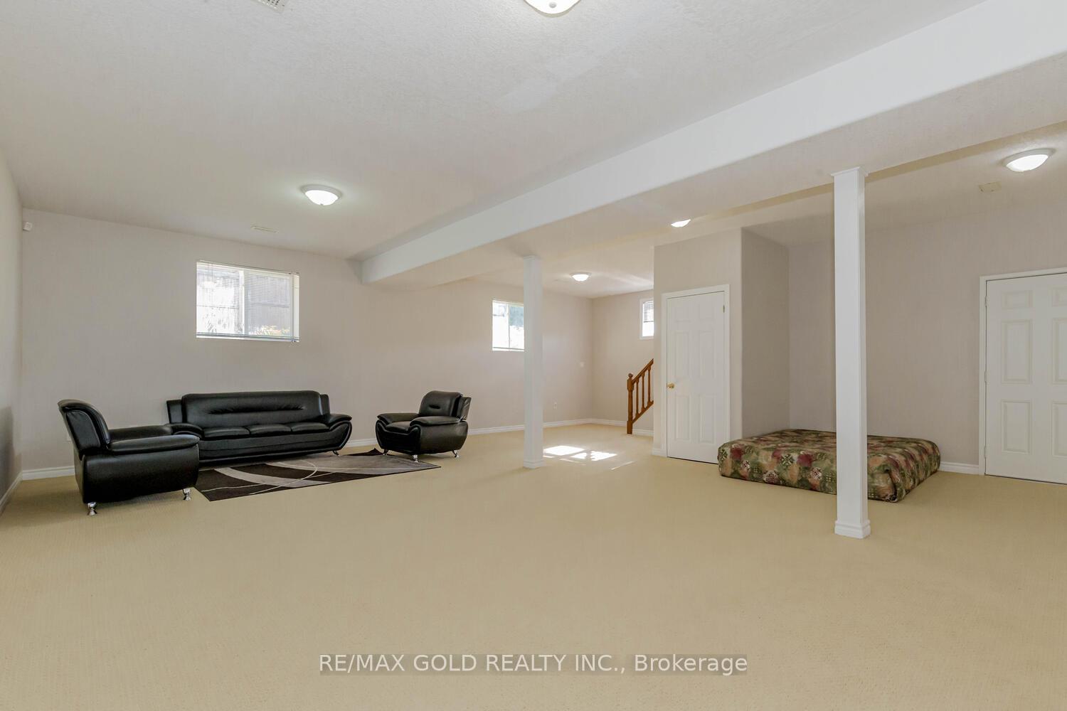 Photo 30 of 441 Irwin Street, Midland — HOMEH