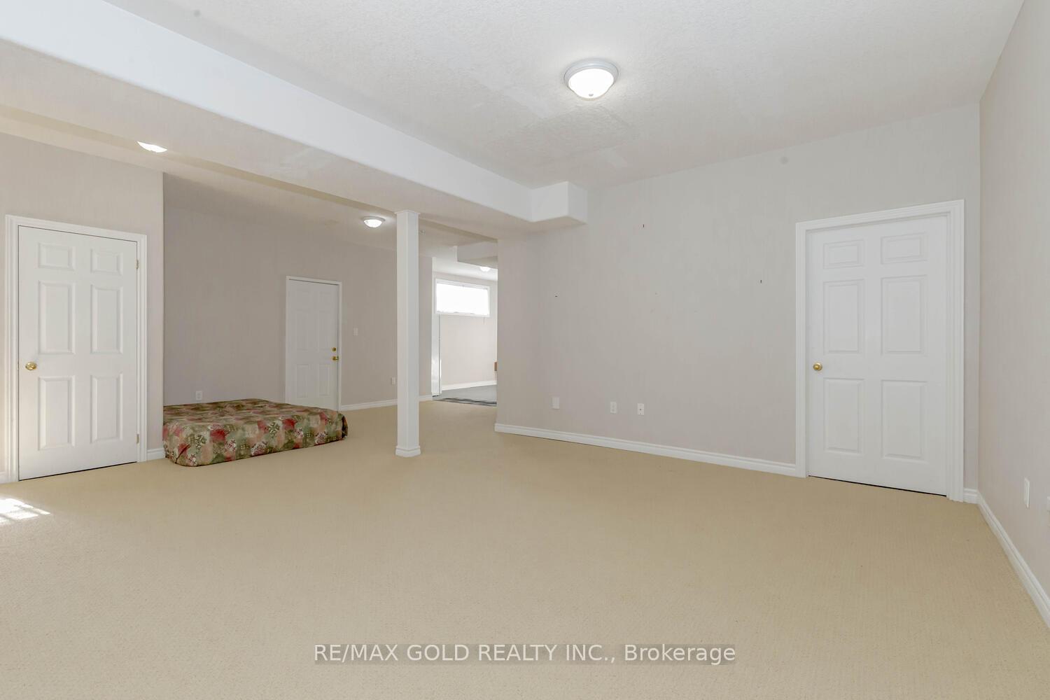 Photo 34 of 441 Irwin Street, Midland — HOMEH