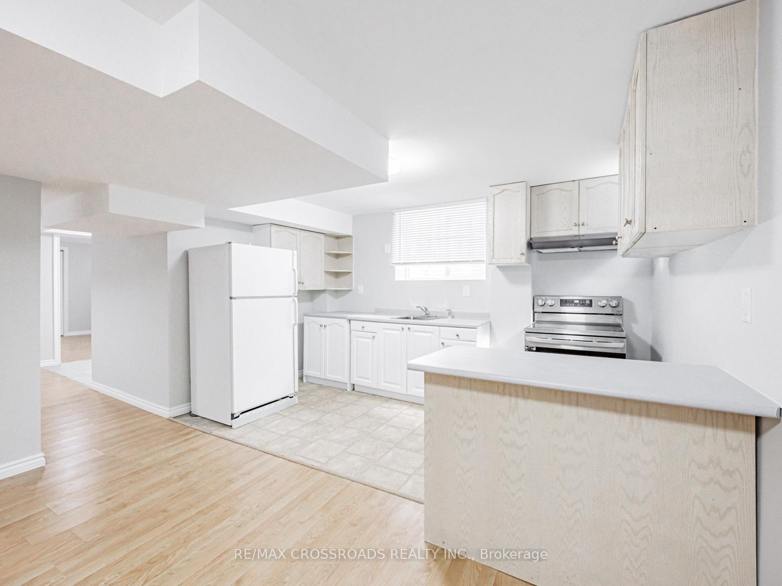 Photo 13 of 20 Wood Thrush Avenue, Markham, Legacy — HOMEH