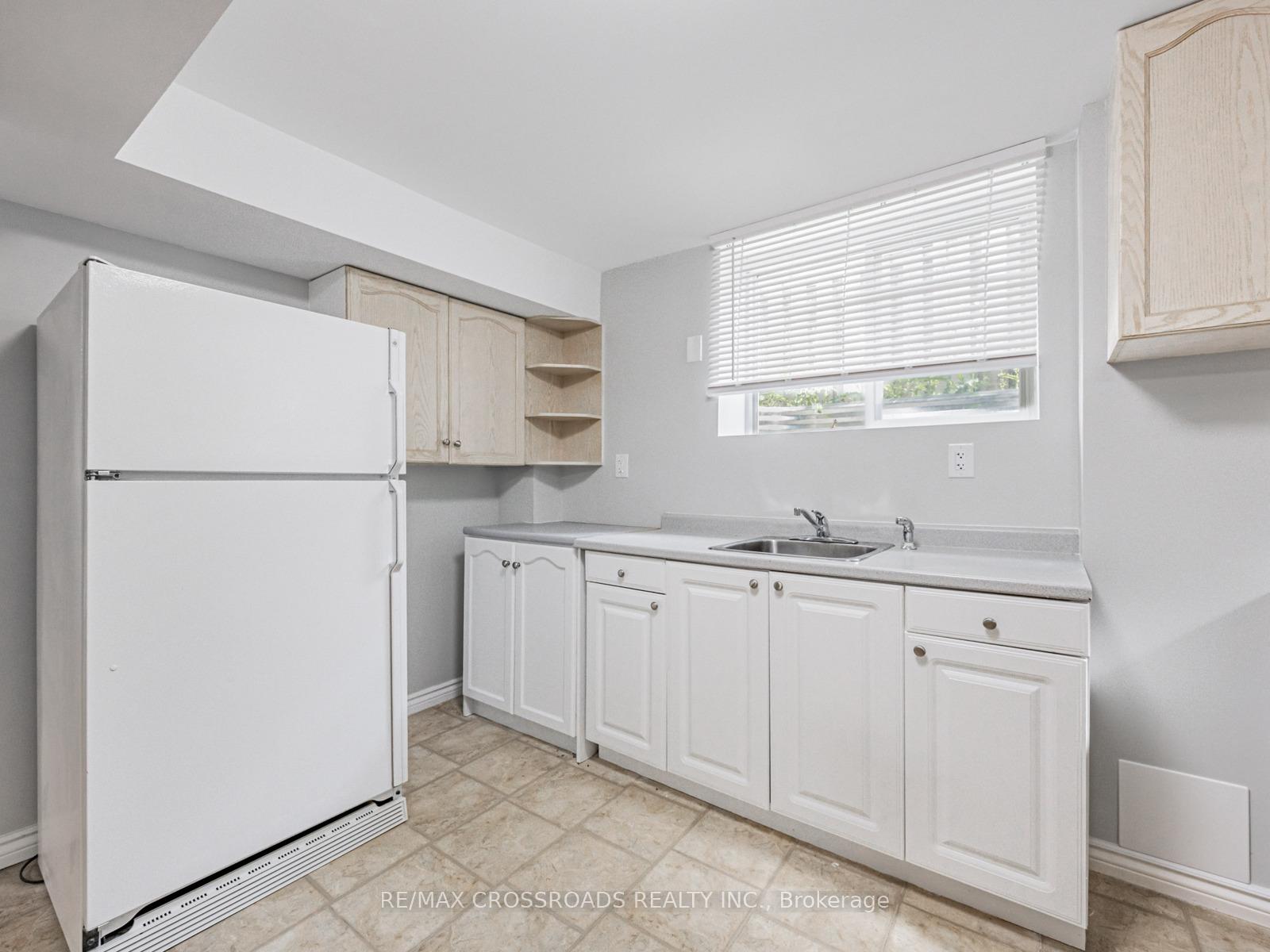 Photo 14 of 20 Wood Thrush Avenue, Markham, Legacy — HOMEH
