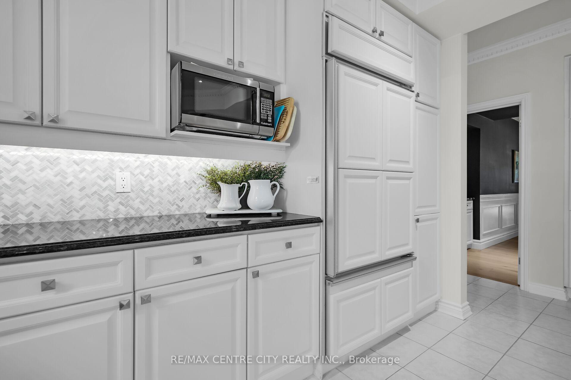 Photo 12 of 11 Woodland Drive, Middlesex Centre, Kilworth — HOMEH
