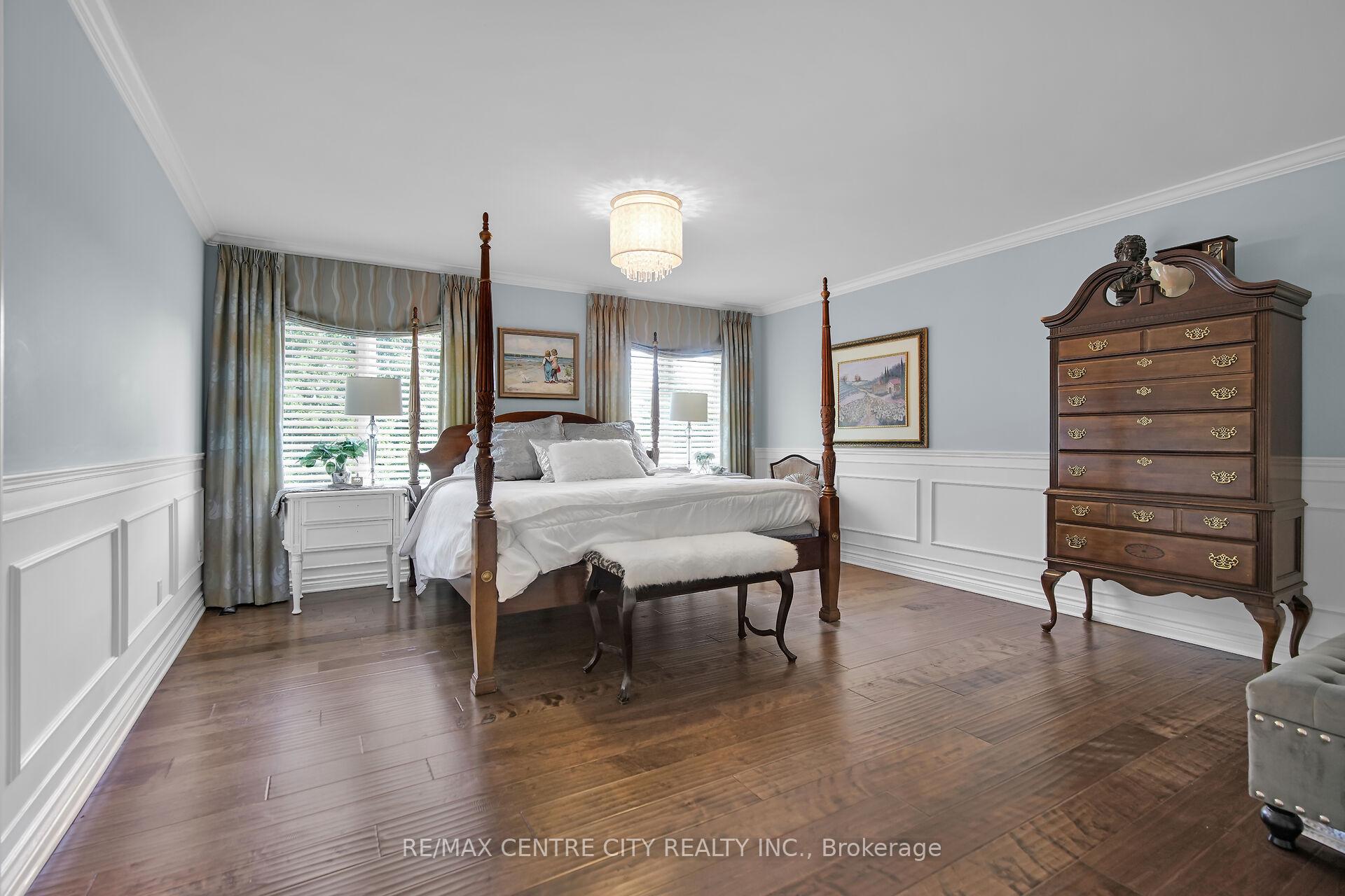 Photo 24 of 11 Woodland Drive, Middlesex Centre, Kilworth — HOMEH