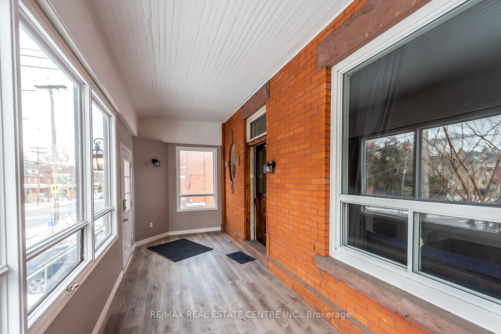 Photo 4 of Unit 1, 191 Sherman Avenue S, Hamilton, St. Clair — HOMEH