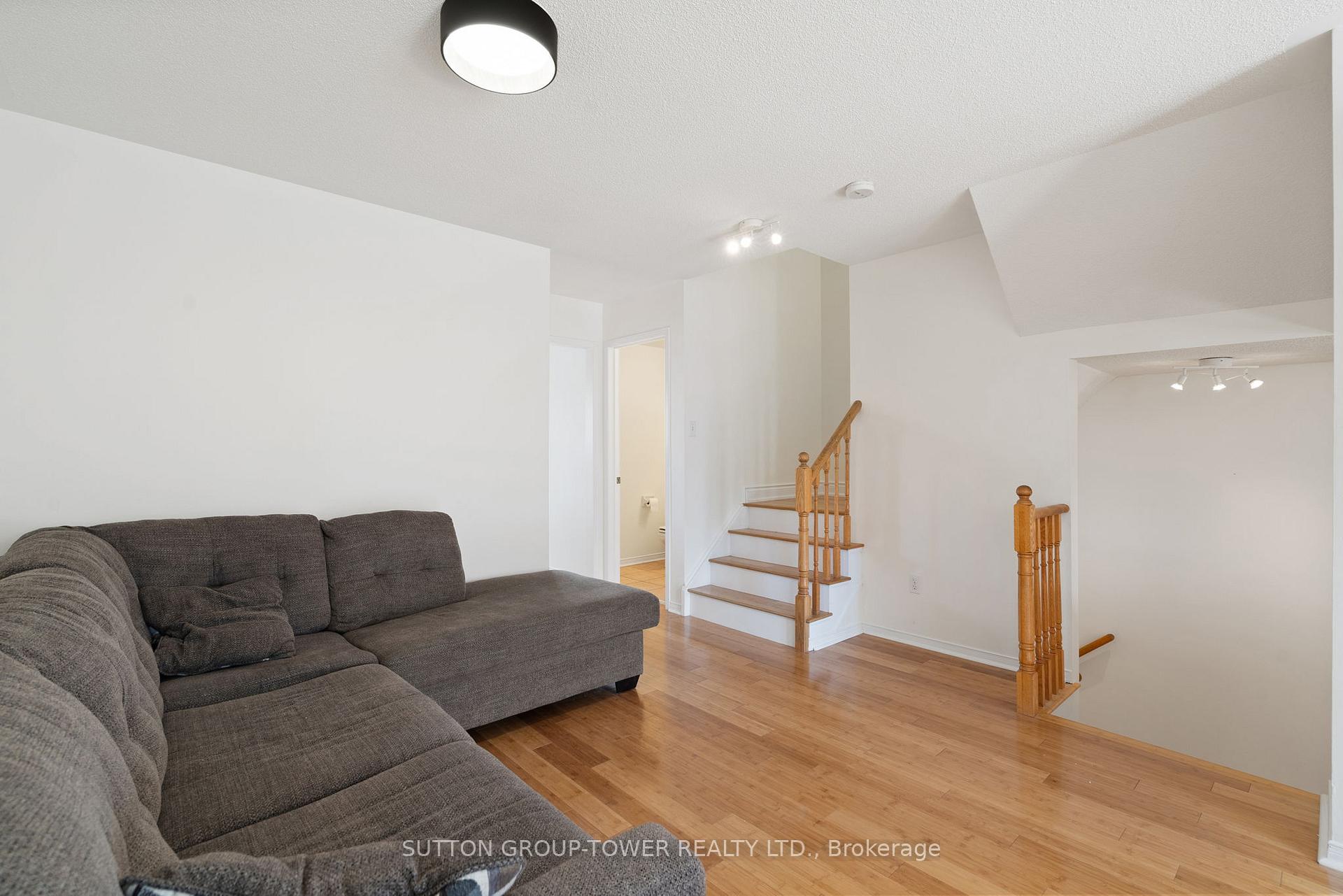 Photo 12 of 10 Charlotte Angliss Road, Markham, Vinegar Hill — HOMEH