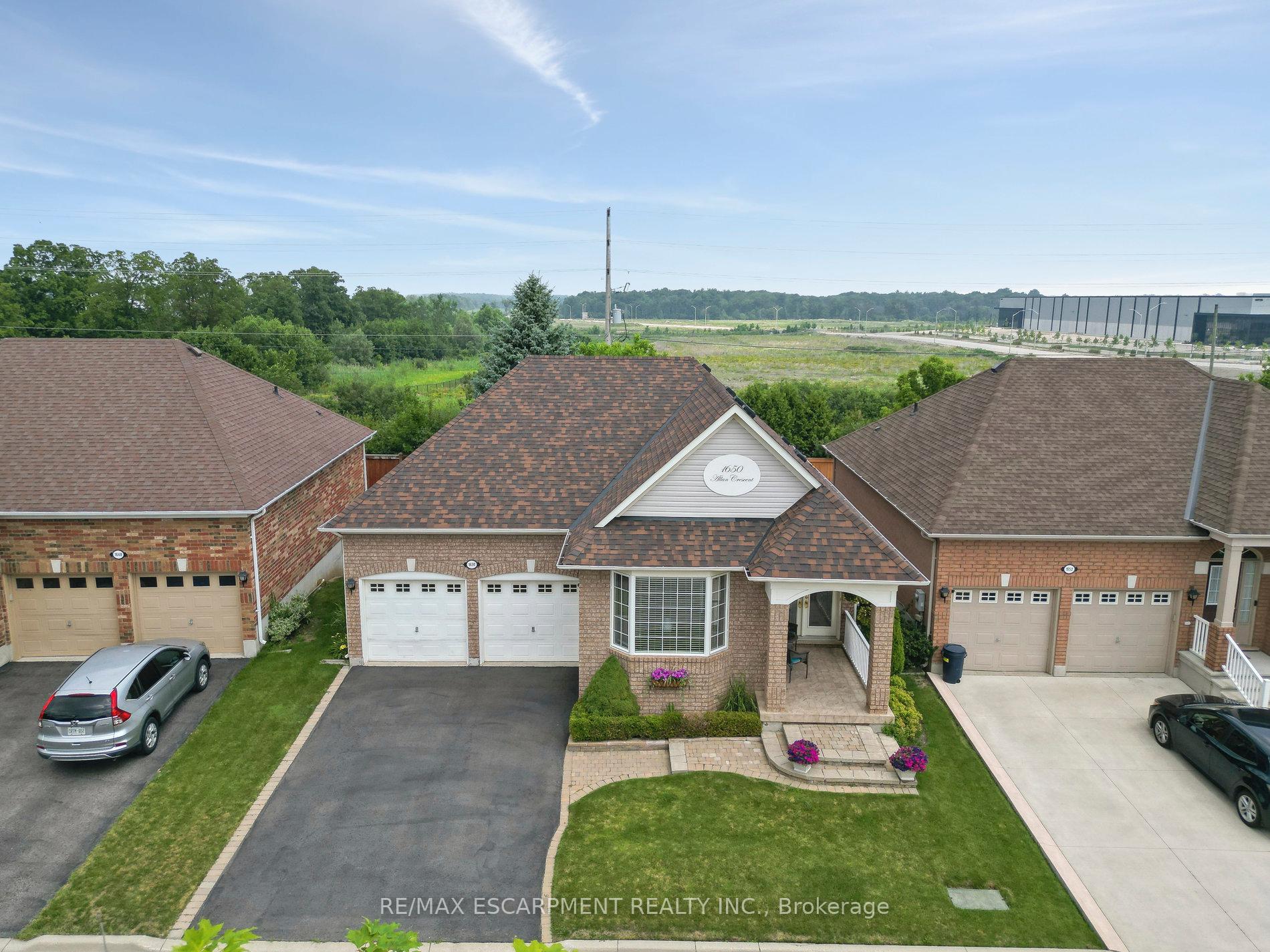 Photo 1 of 1650 Allan Crescent, Milton, Beaty — HOMEH