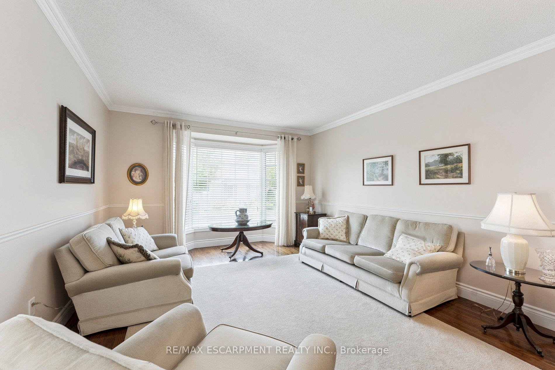 Photo 9 of 1650 Allan Crescent, Milton, Beaty — HOMEH