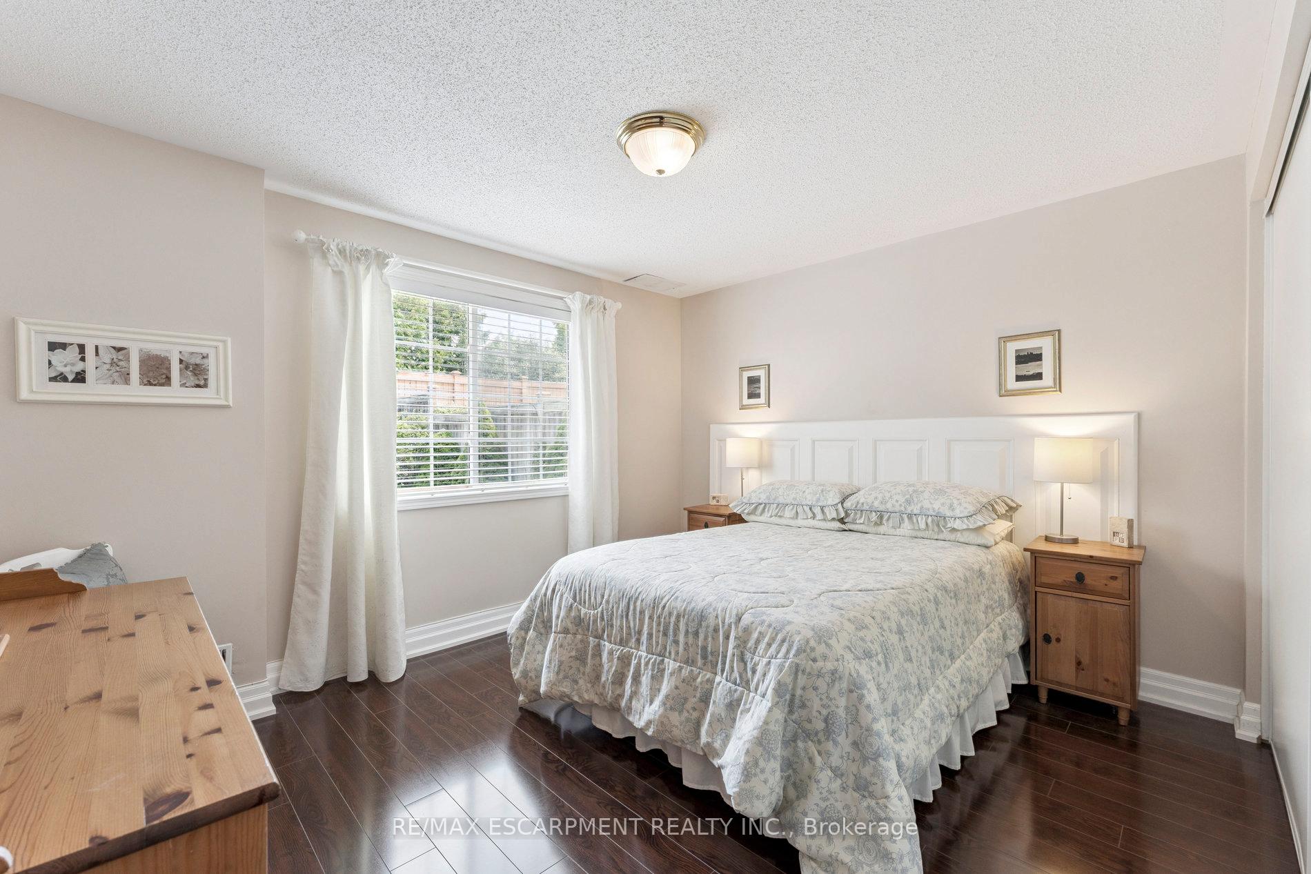 Photo 26 of 1650 Allan Crescent, Milton, Beaty — HOMEH