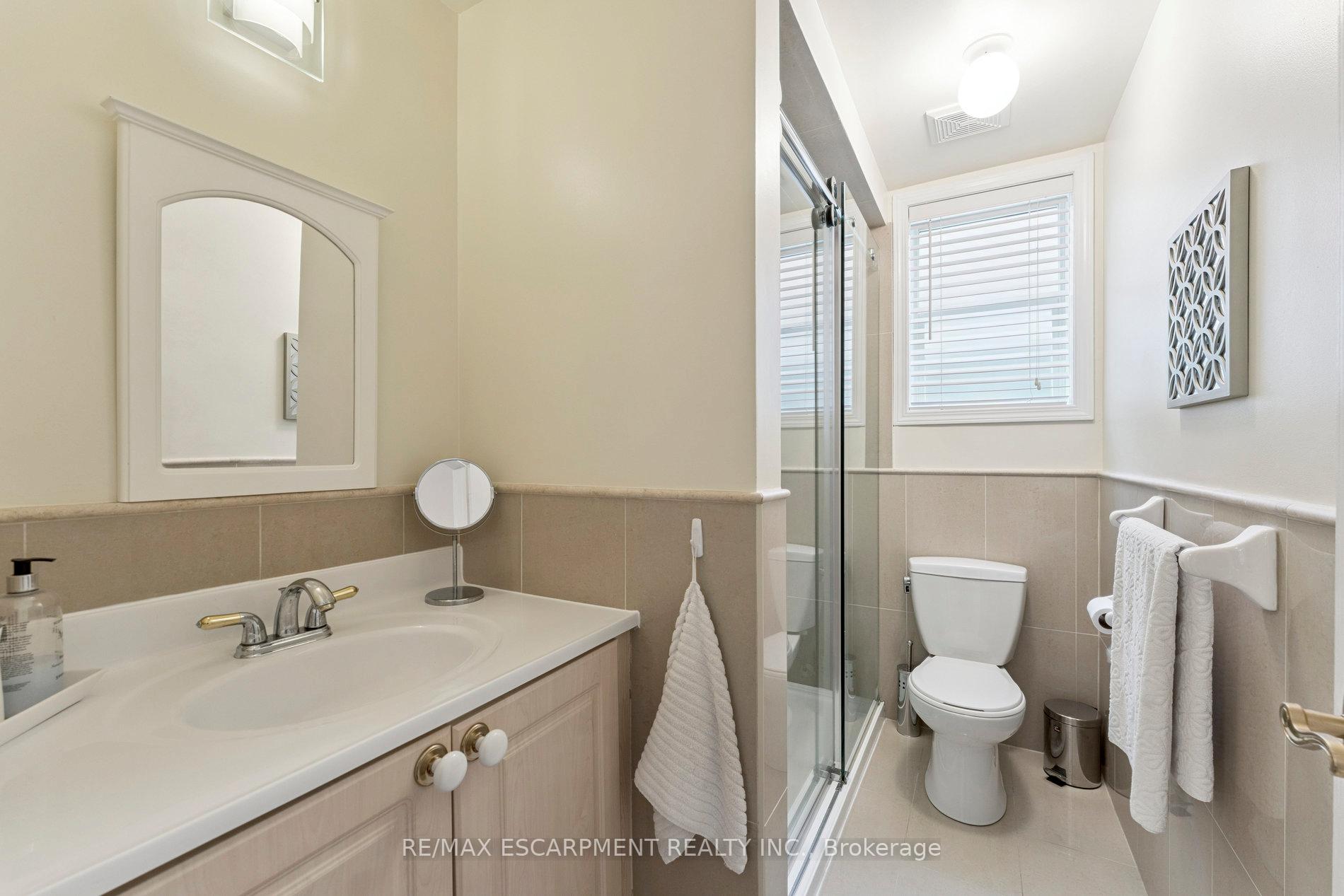 Photo 27 of 1650 Allan Crescent, Milton, Beaty — HOMEH