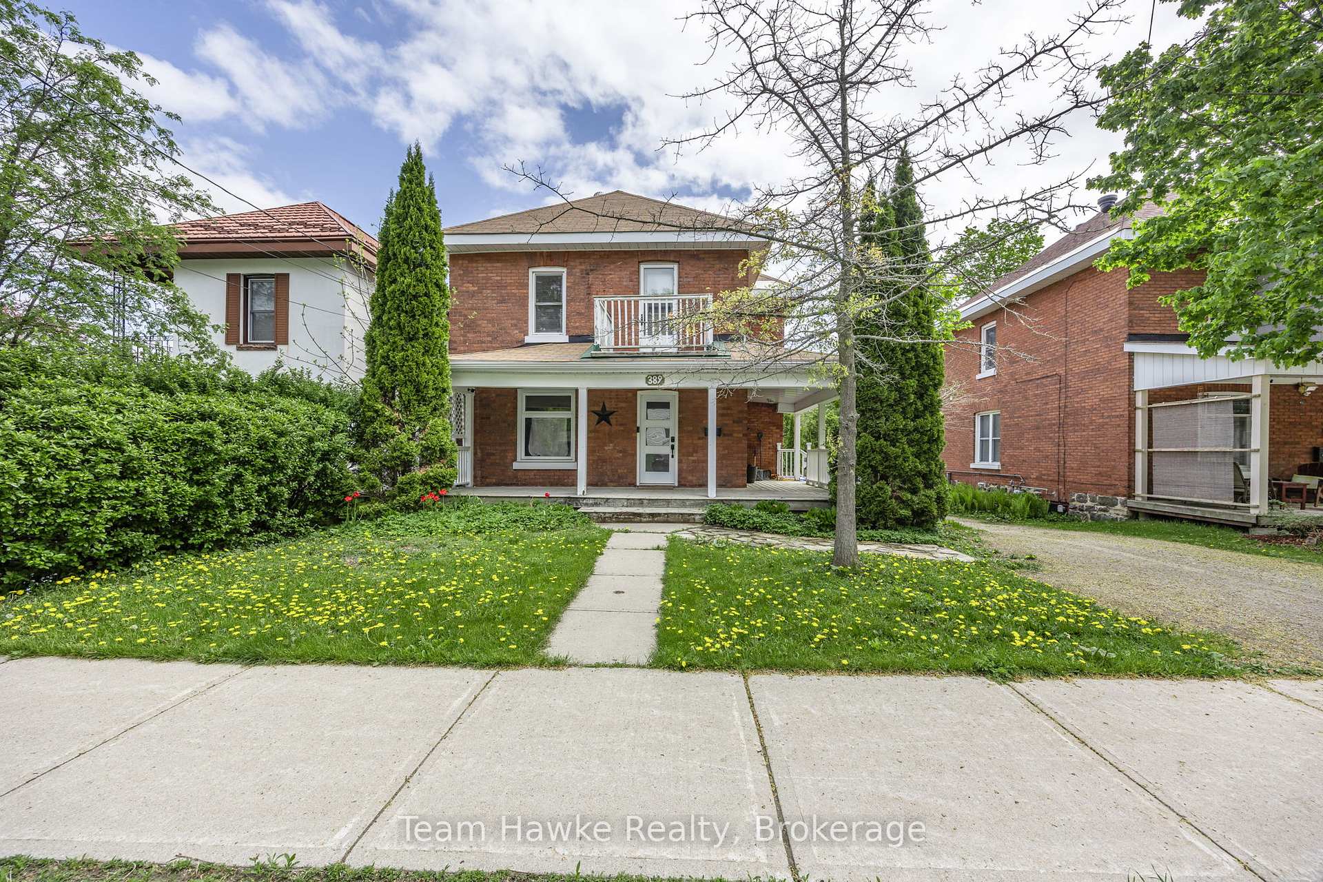Photo 3 of 389 Mildred Street, Midland — HOMEH