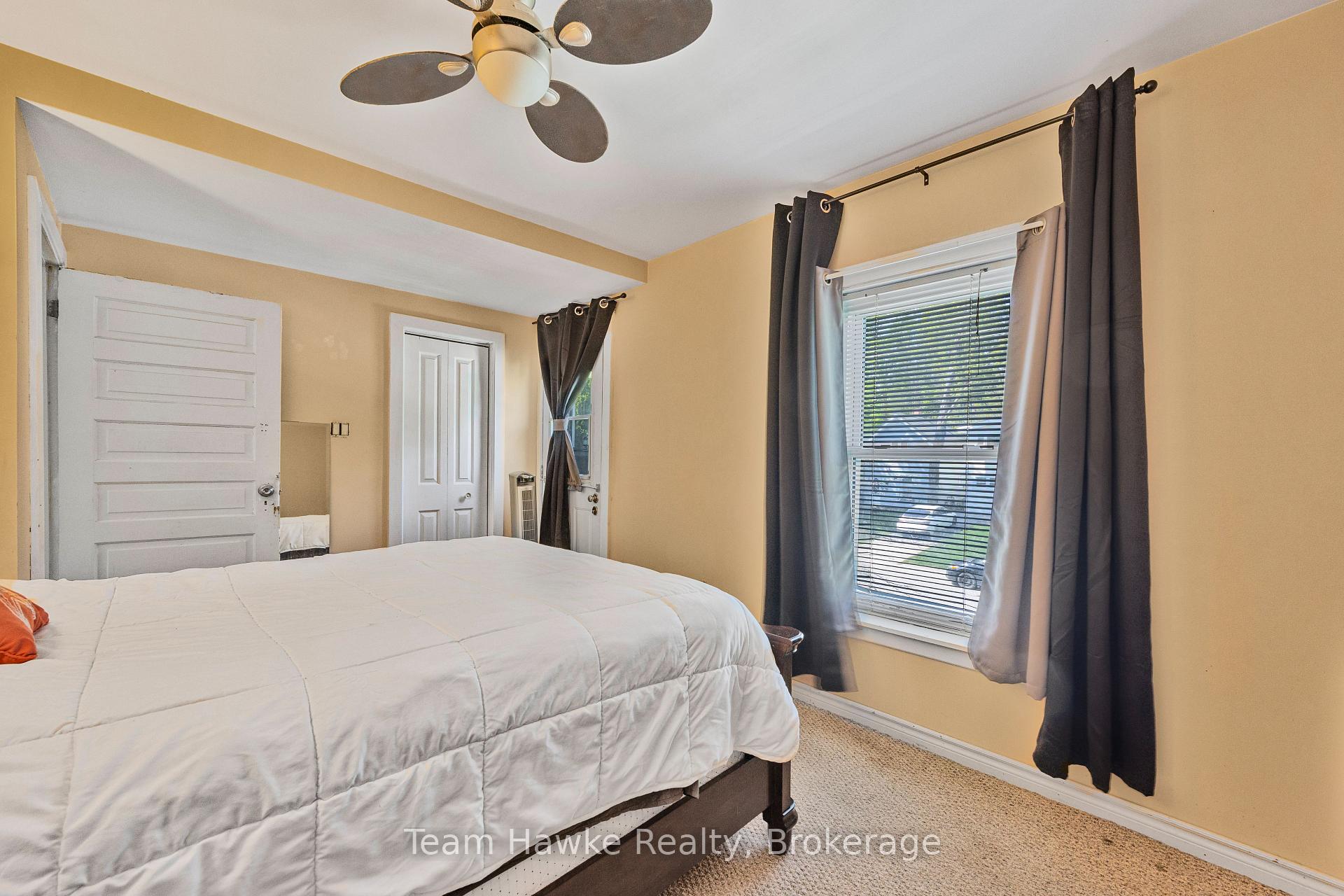 Photo 27 of 389 Mildred Street, Midland — HOMEH