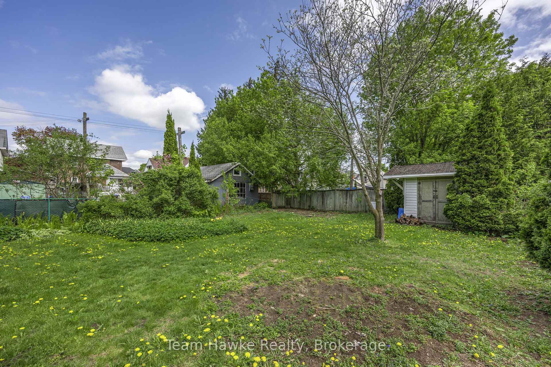 Photo 39 of 389 Mildred Street, Midland — HOMEH