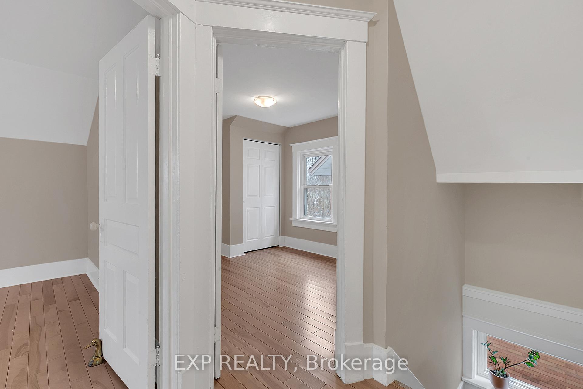Photo 23 of 83 Krug Street, Kitchener — HOMEH