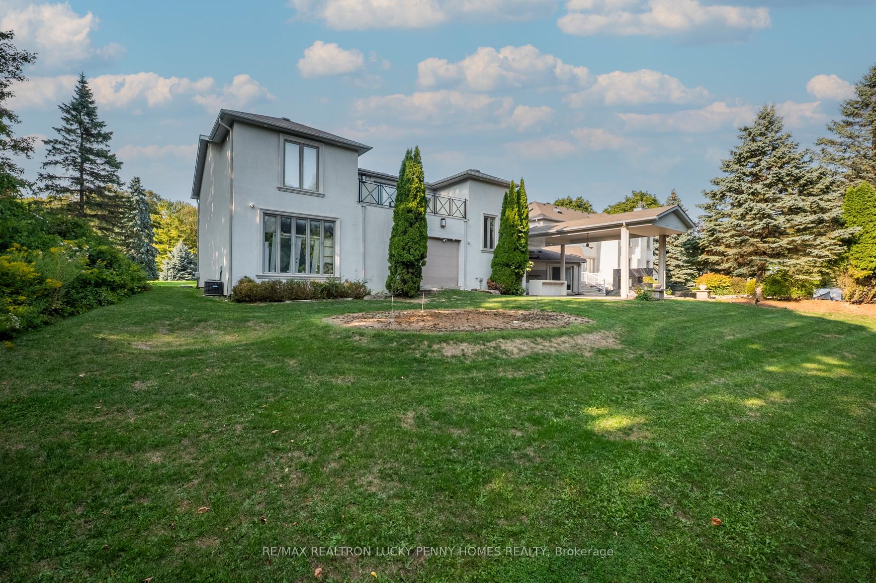 Photo 26 of 35 Walnut Glen Place, Markham, Devil's Elbow — HOMEH
