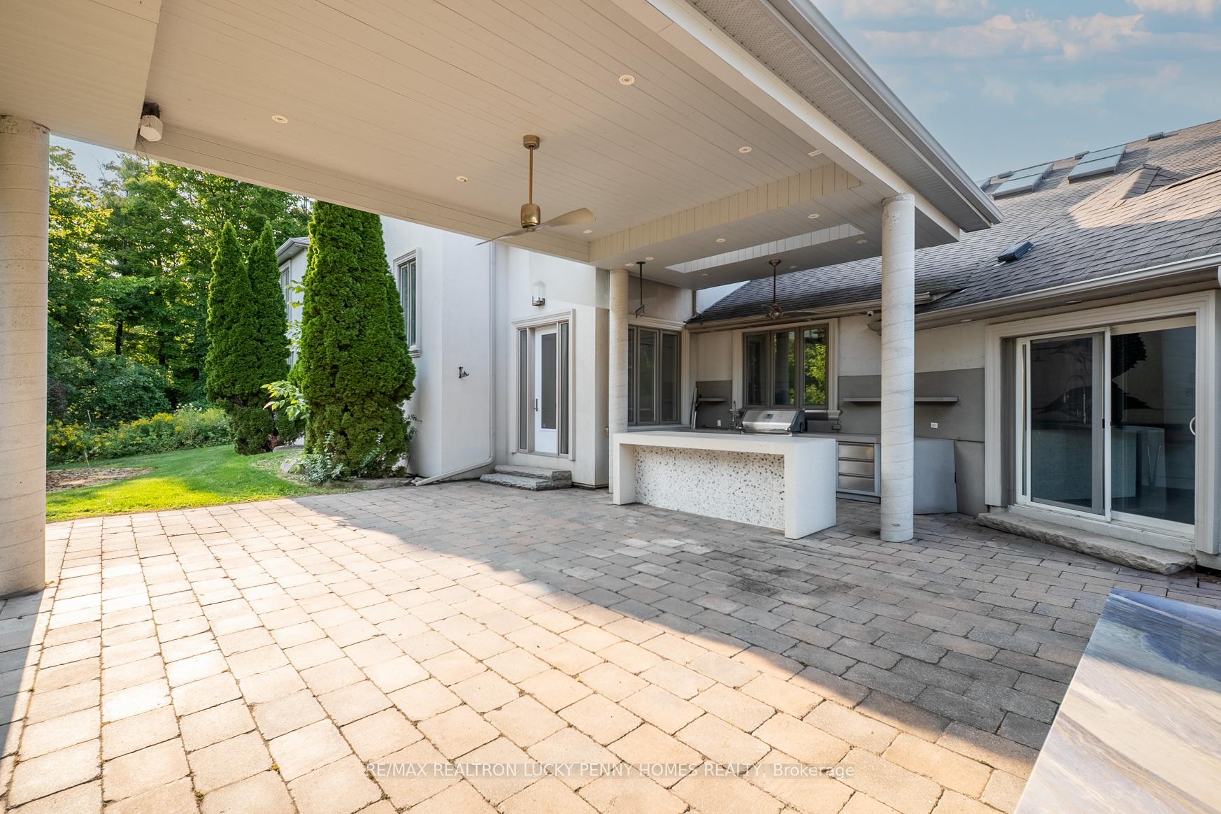 Photo 28 of 35 Walnut Glen Place, Markham, Devil's Elbow — HOMEH