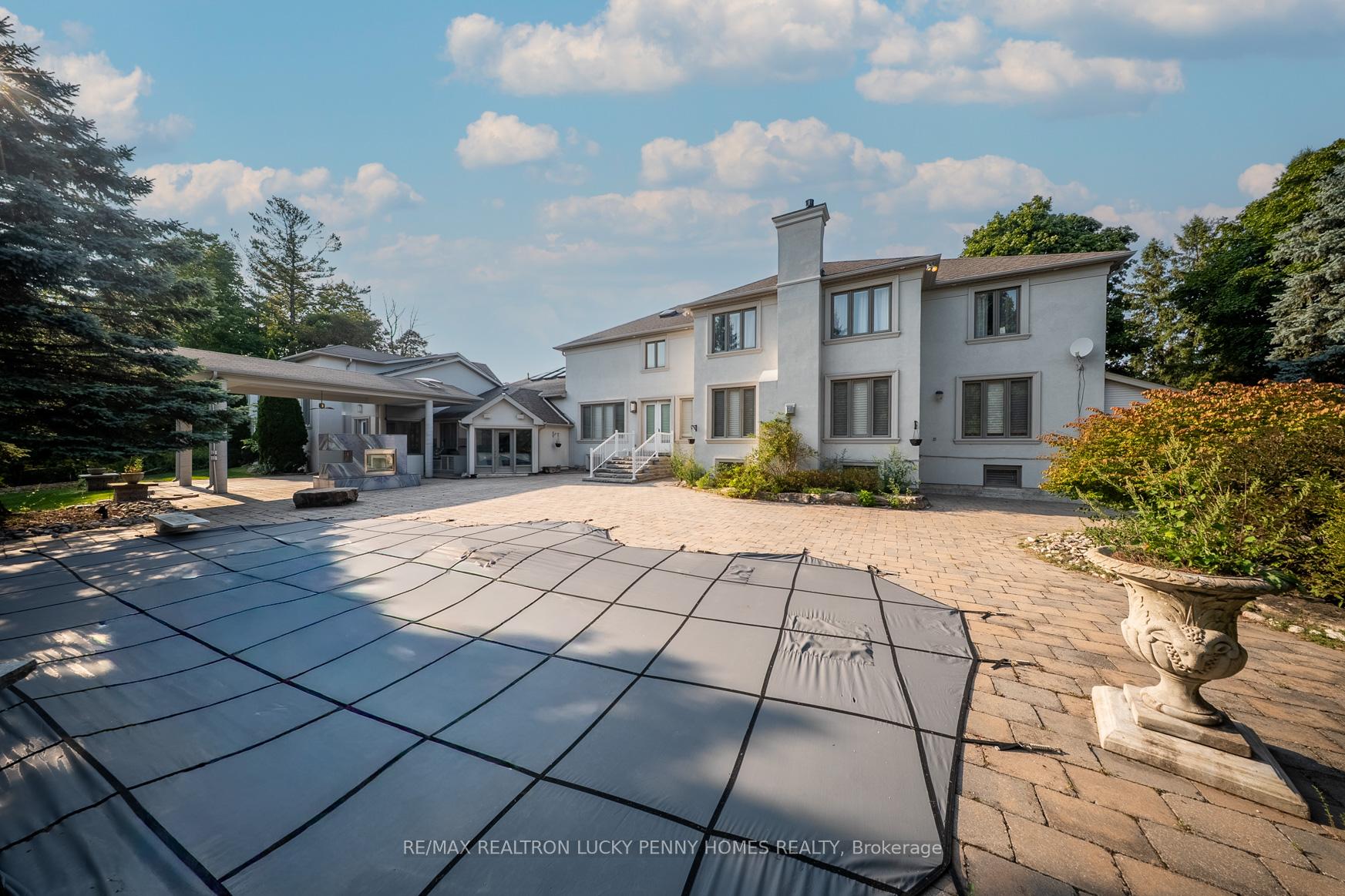 Photo 31 of 35 Walnut Glen Place, Markham, Devil's Elbow — HOMEH